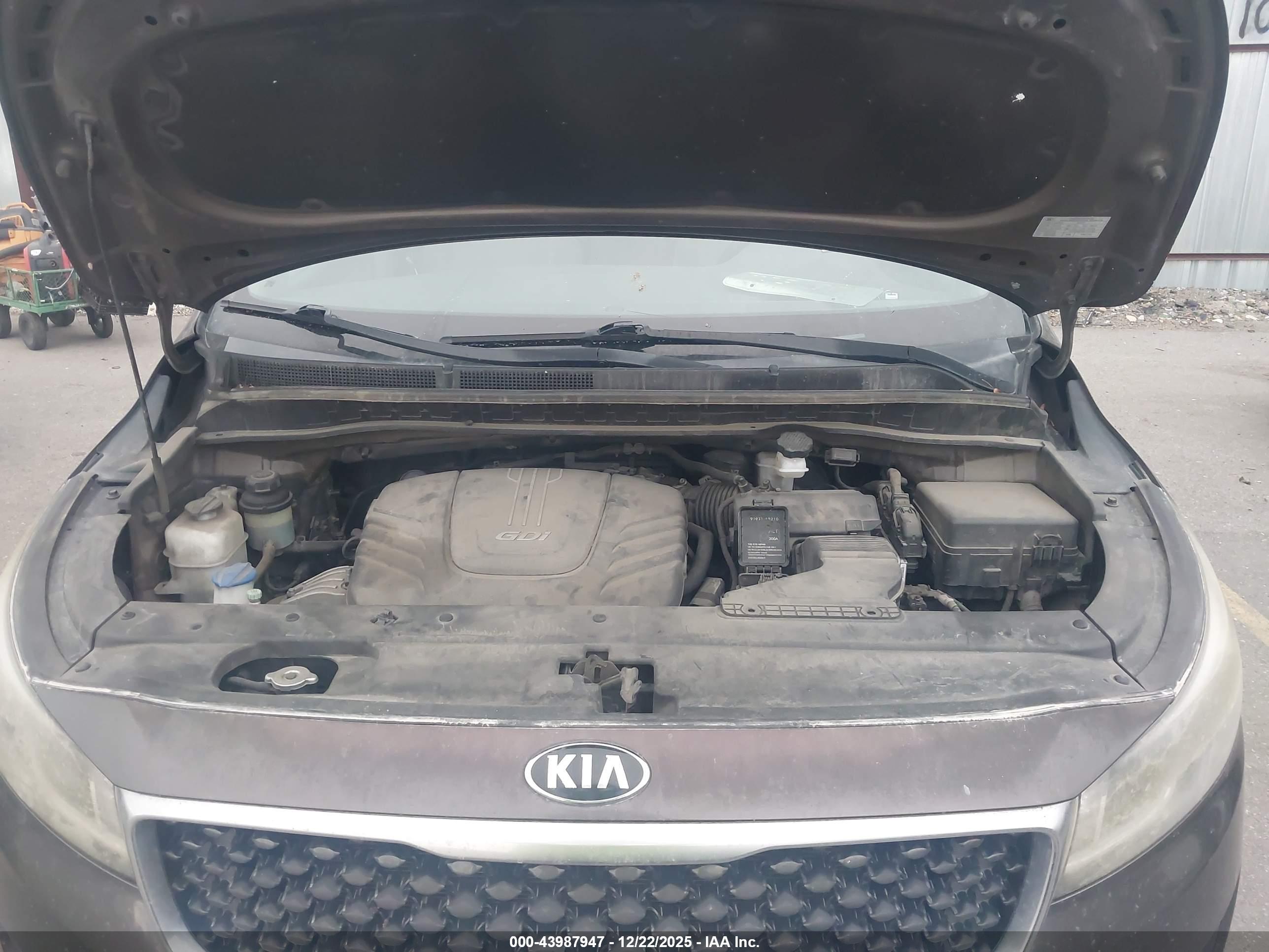 KIA SEDONA image 10