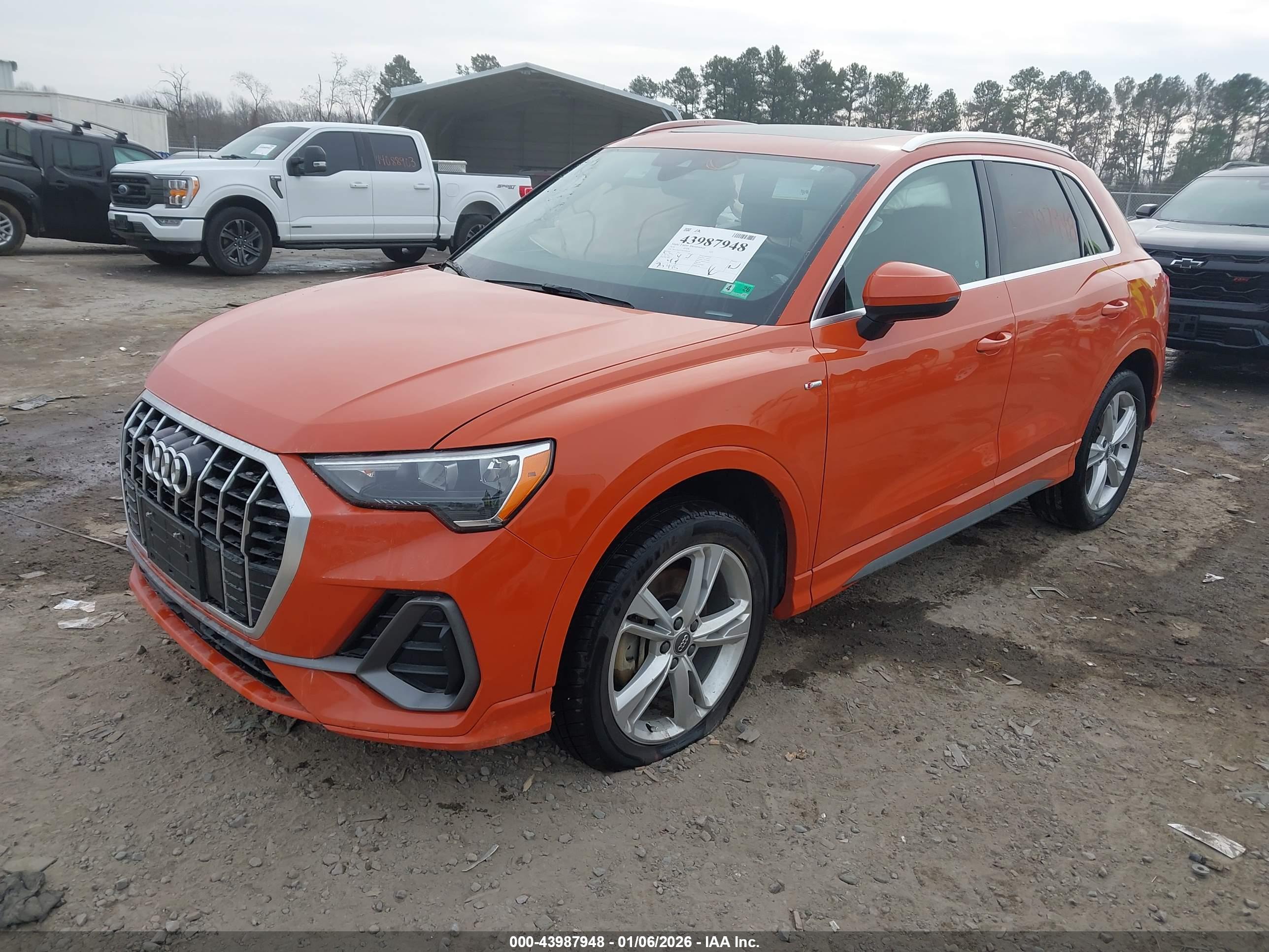 AUDI Q3 image 2