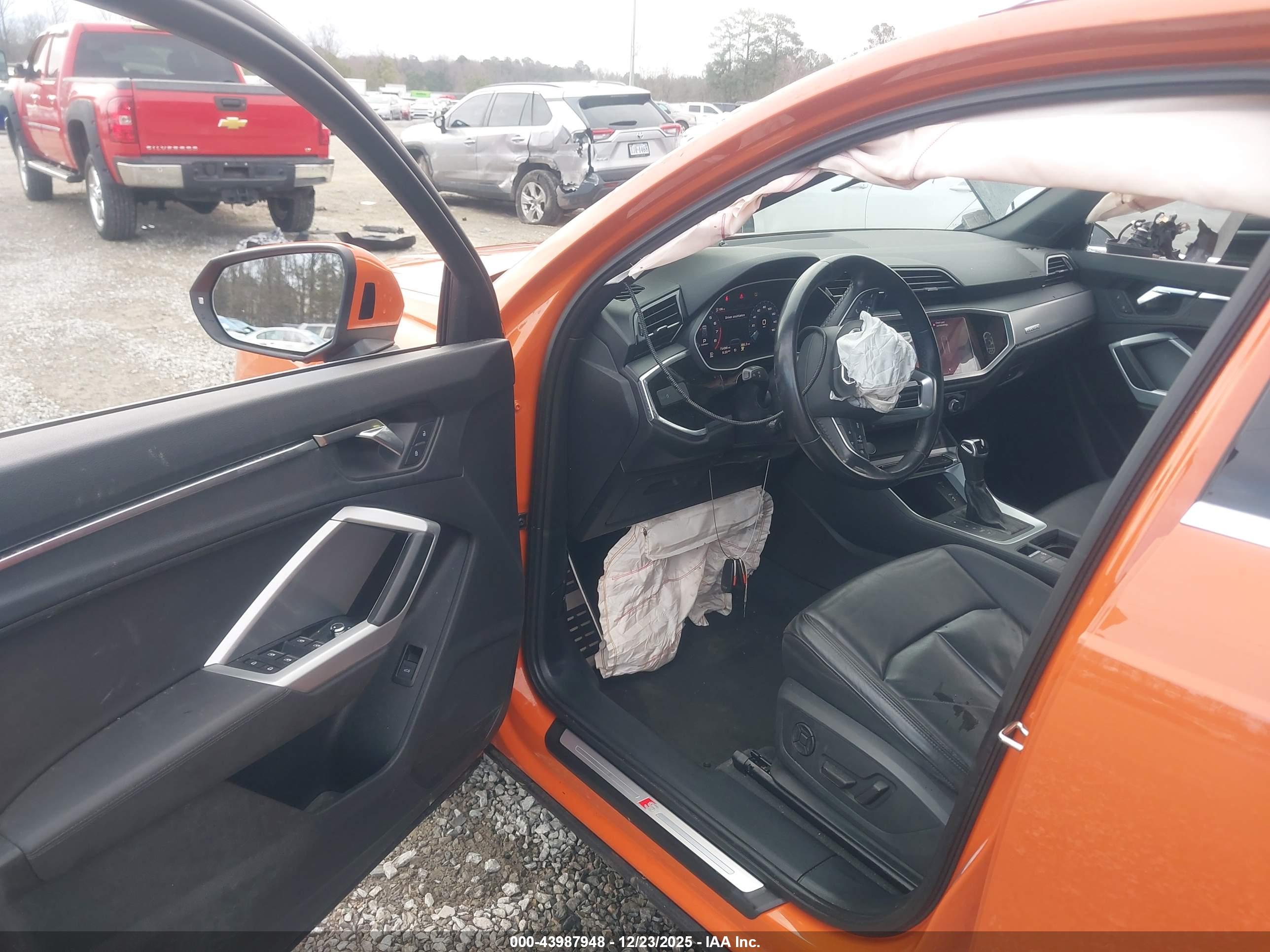 AUDI Q3 image 5