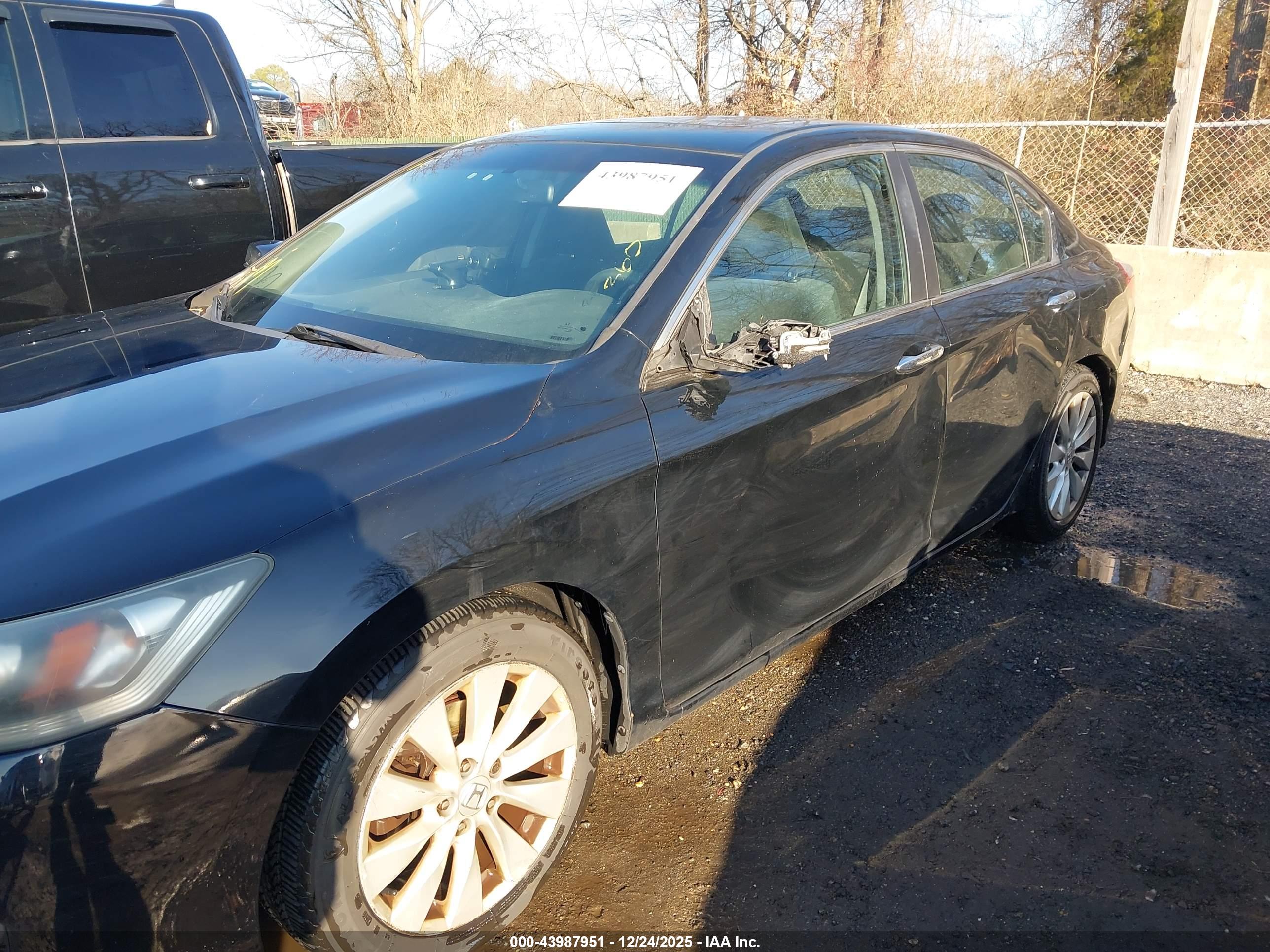 HONDA ACCORD image 6