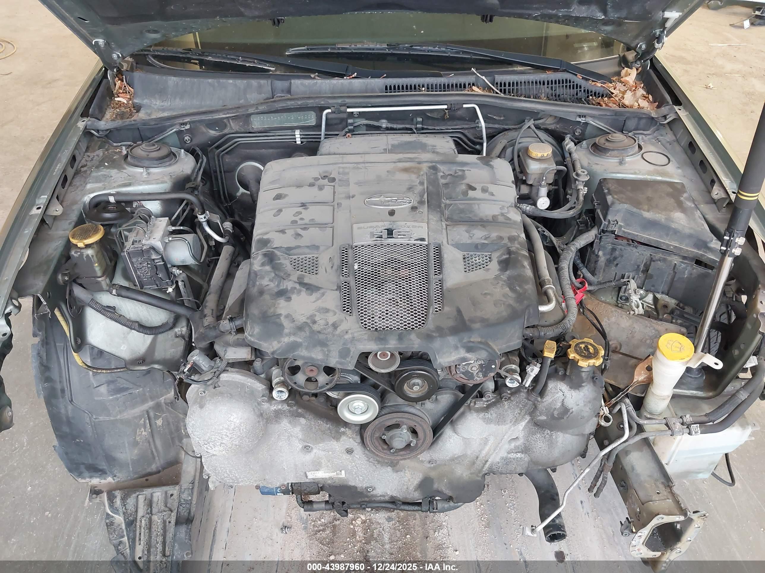 SUBARU LEGACY image 10