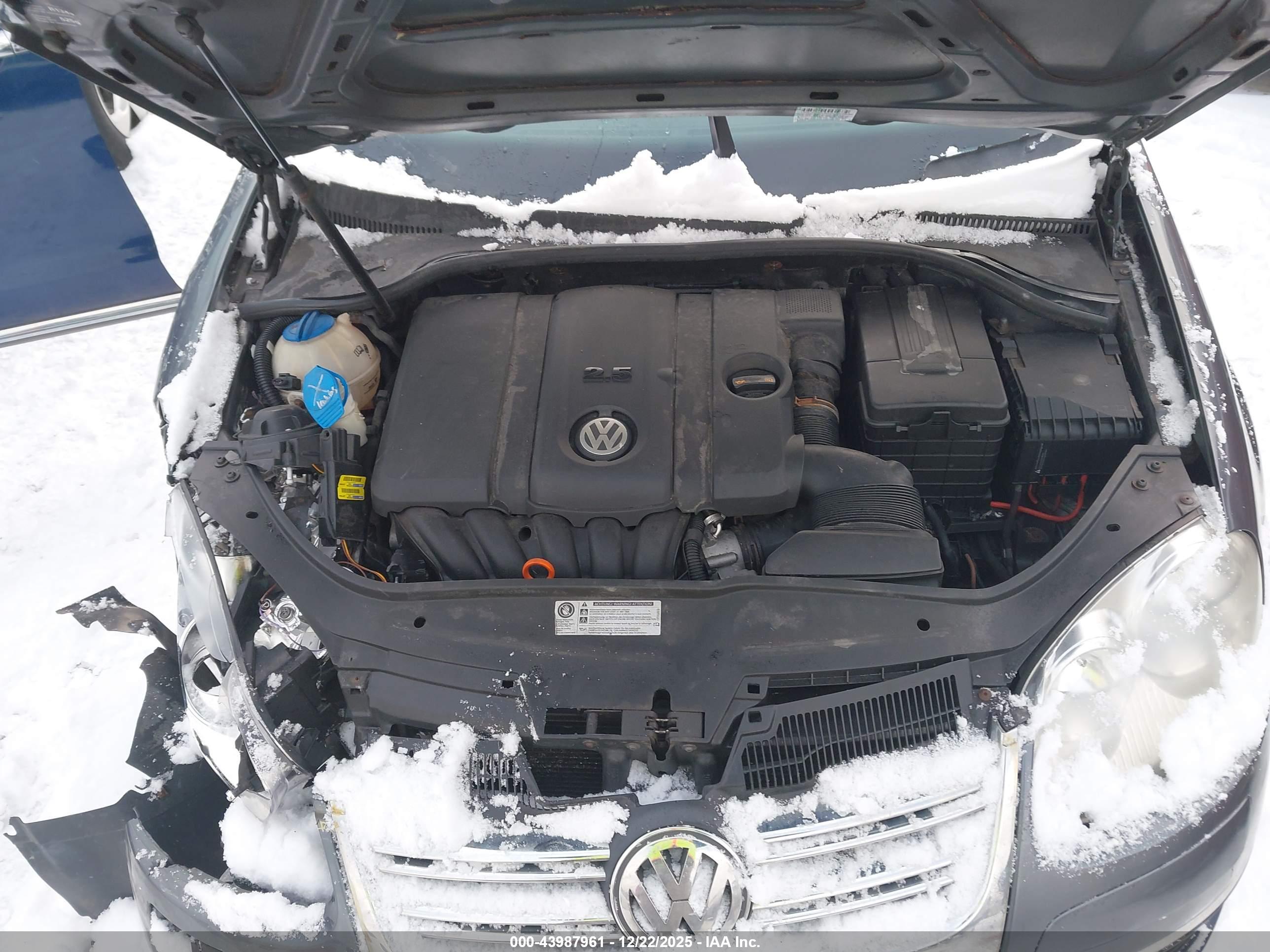 VOLKSWAGEN JETTA image 10