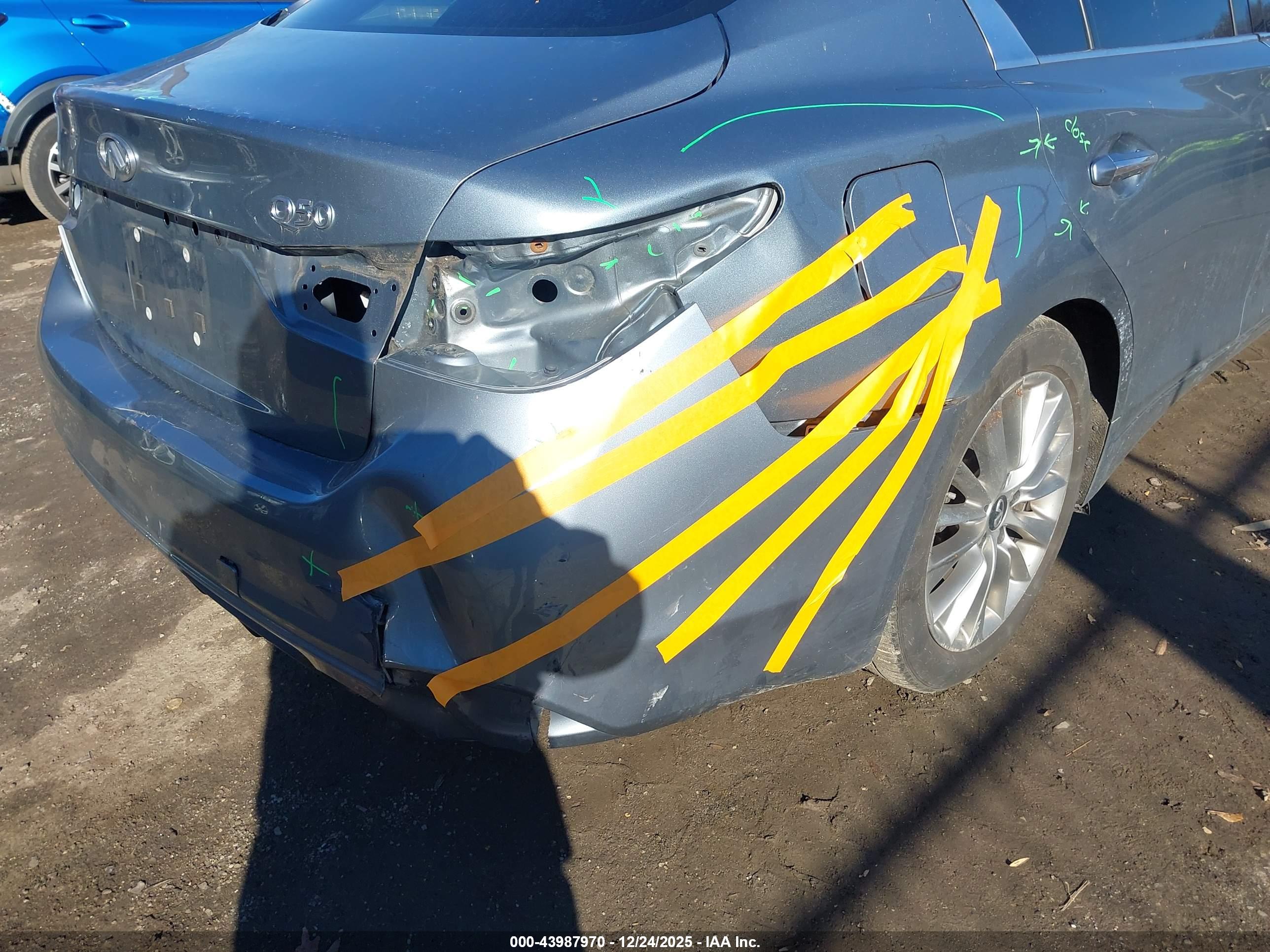 INFINITI Q50 image 6
