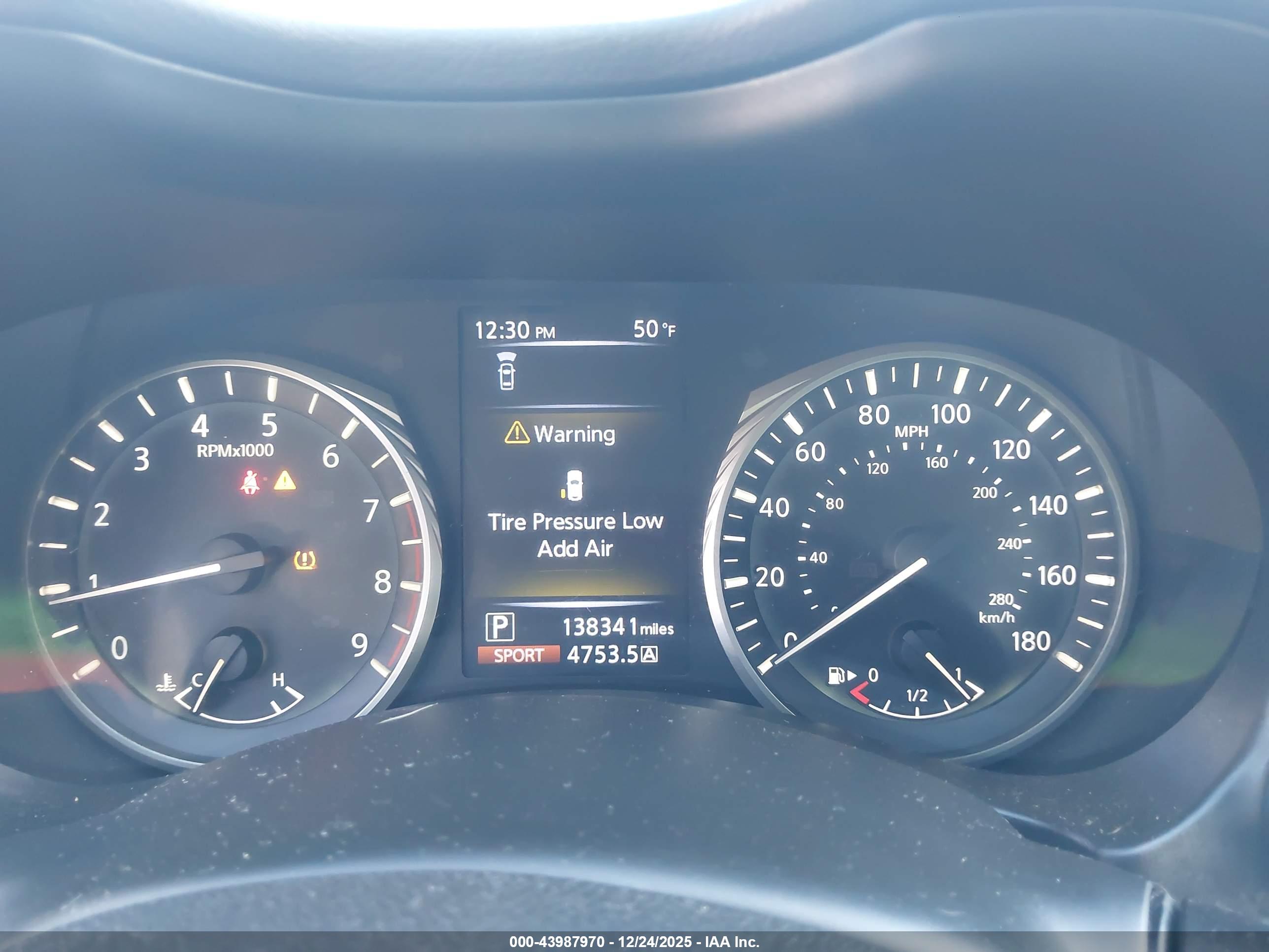 INFINITI Q50 image 7
