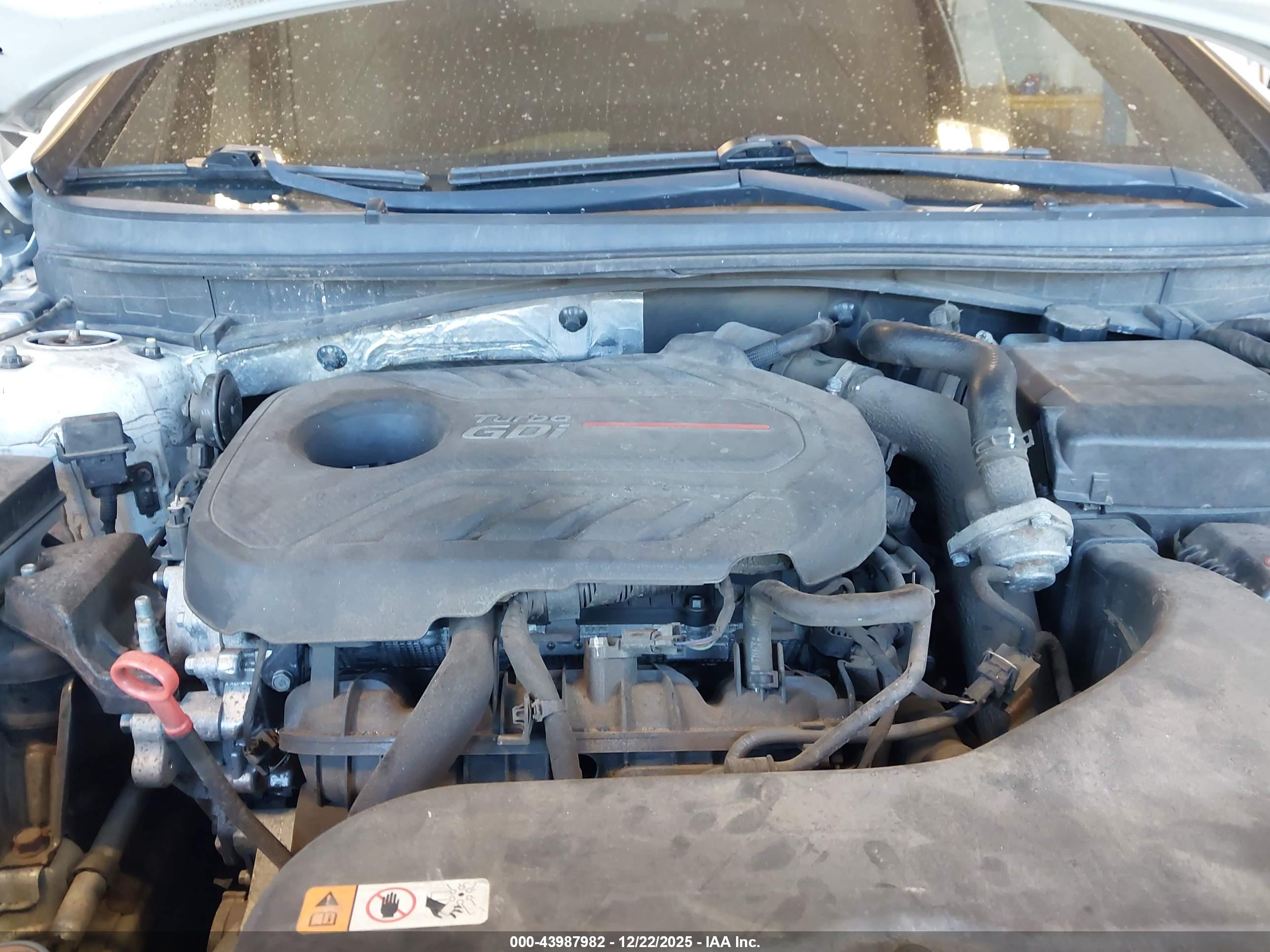 HYUNDAI SONATA image 10