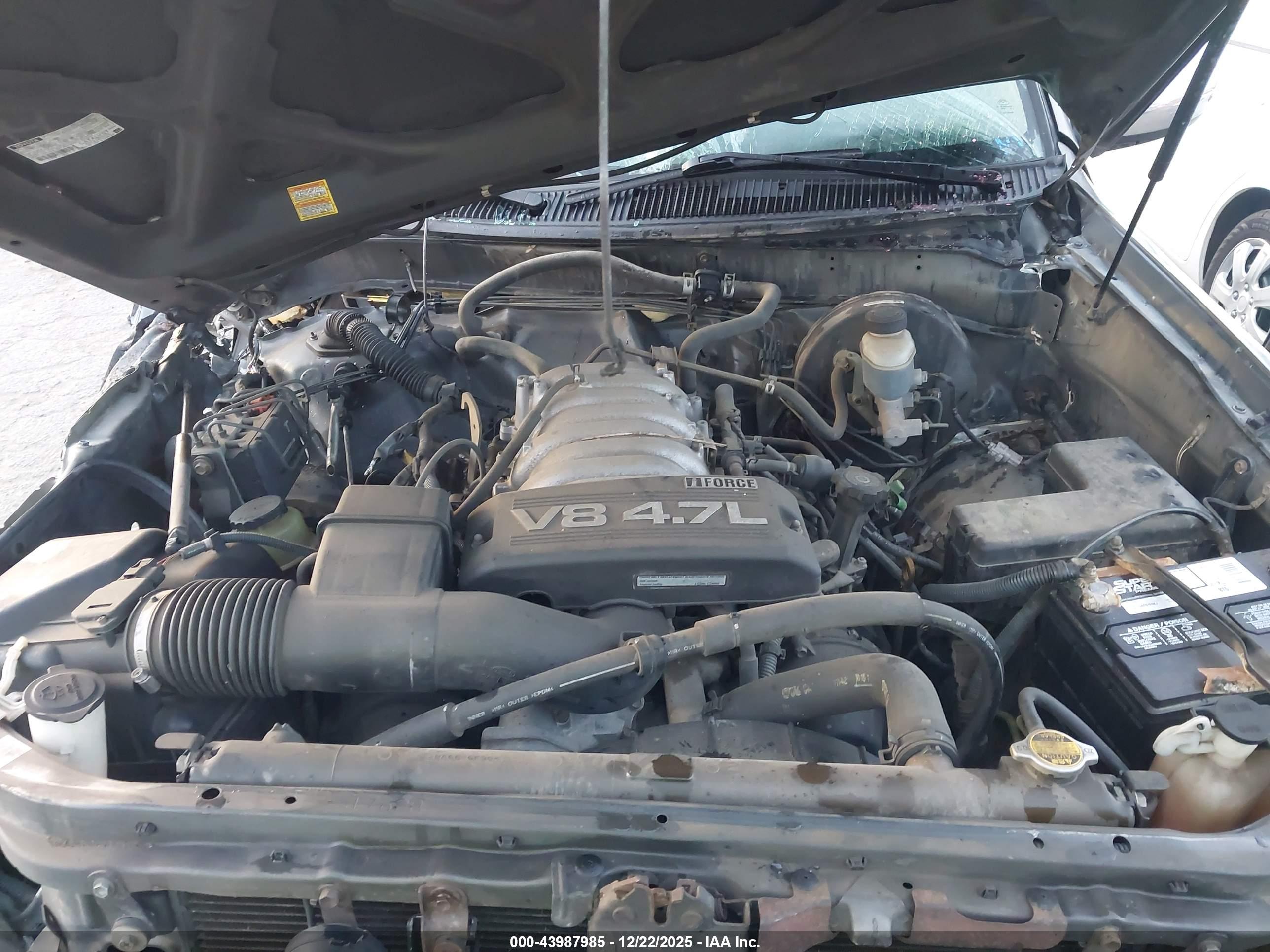 TOYOTA TUNDRA image 10