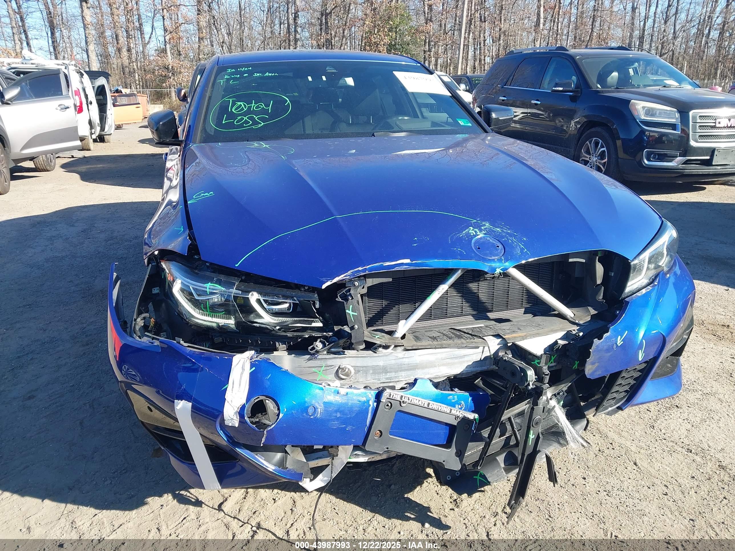 BMW 330I image 6