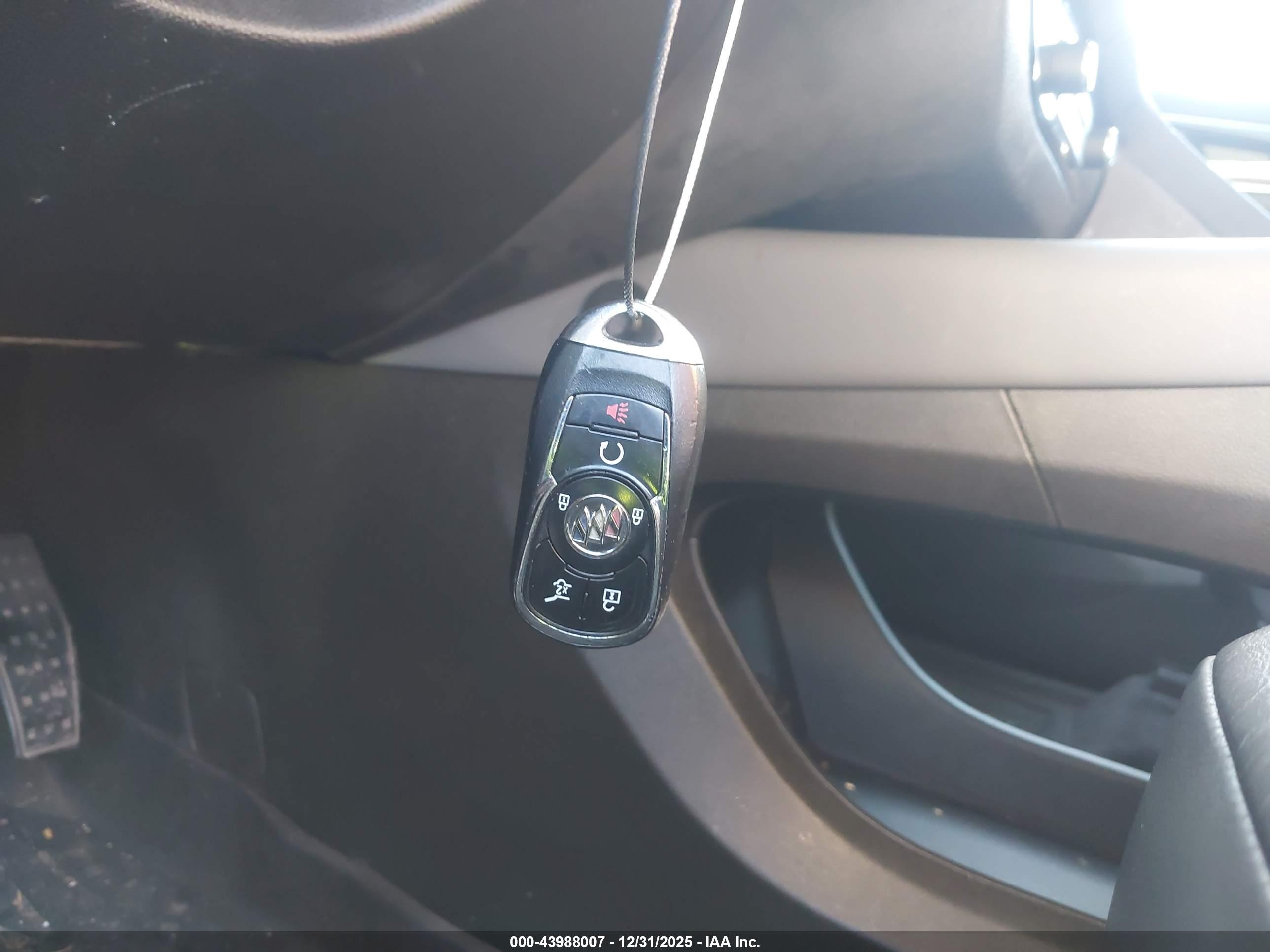 BUICK ENCLAVE image 11