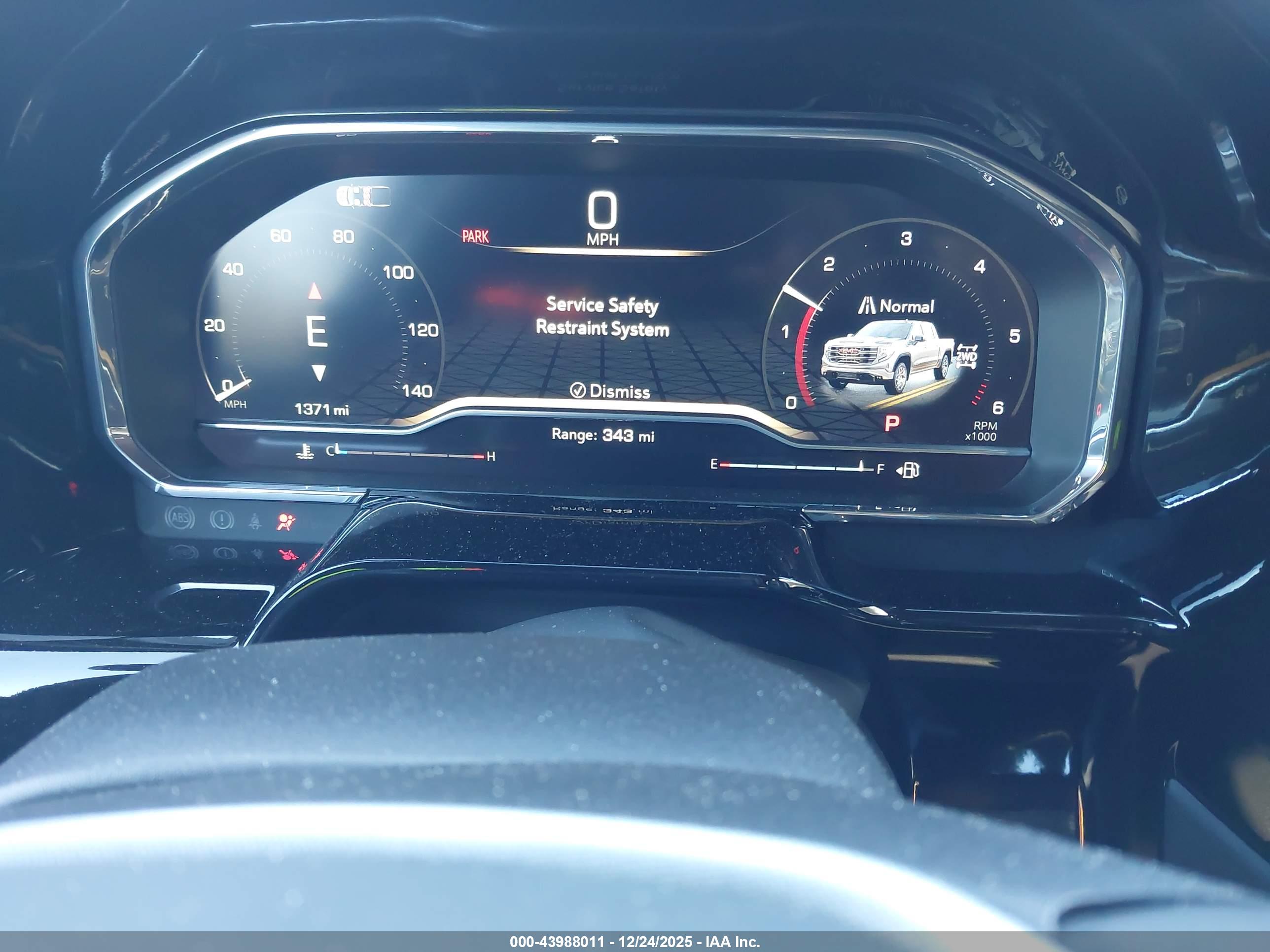 GMC SIERRA image 7