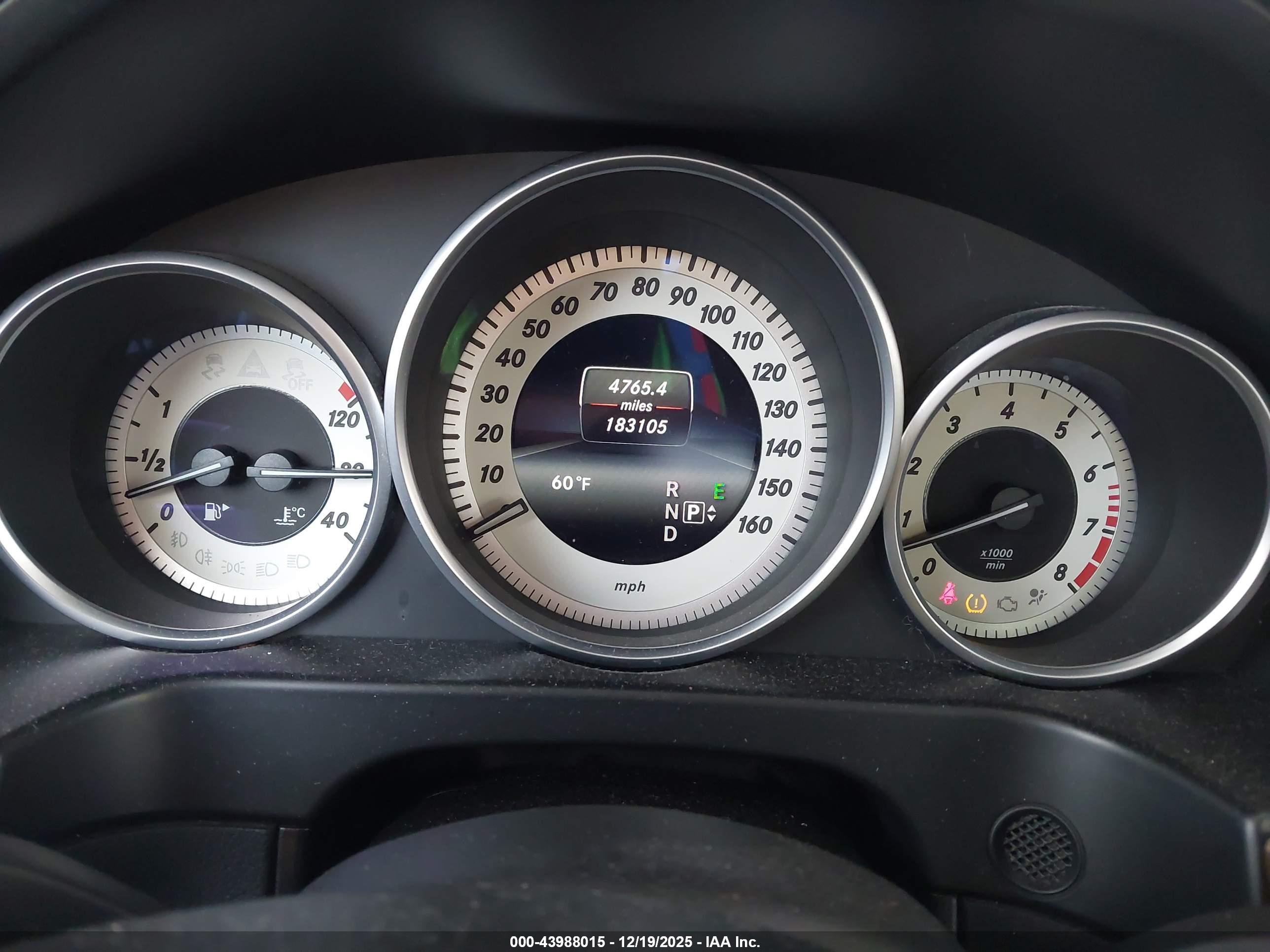 MERCEDES-BENZ E image 7