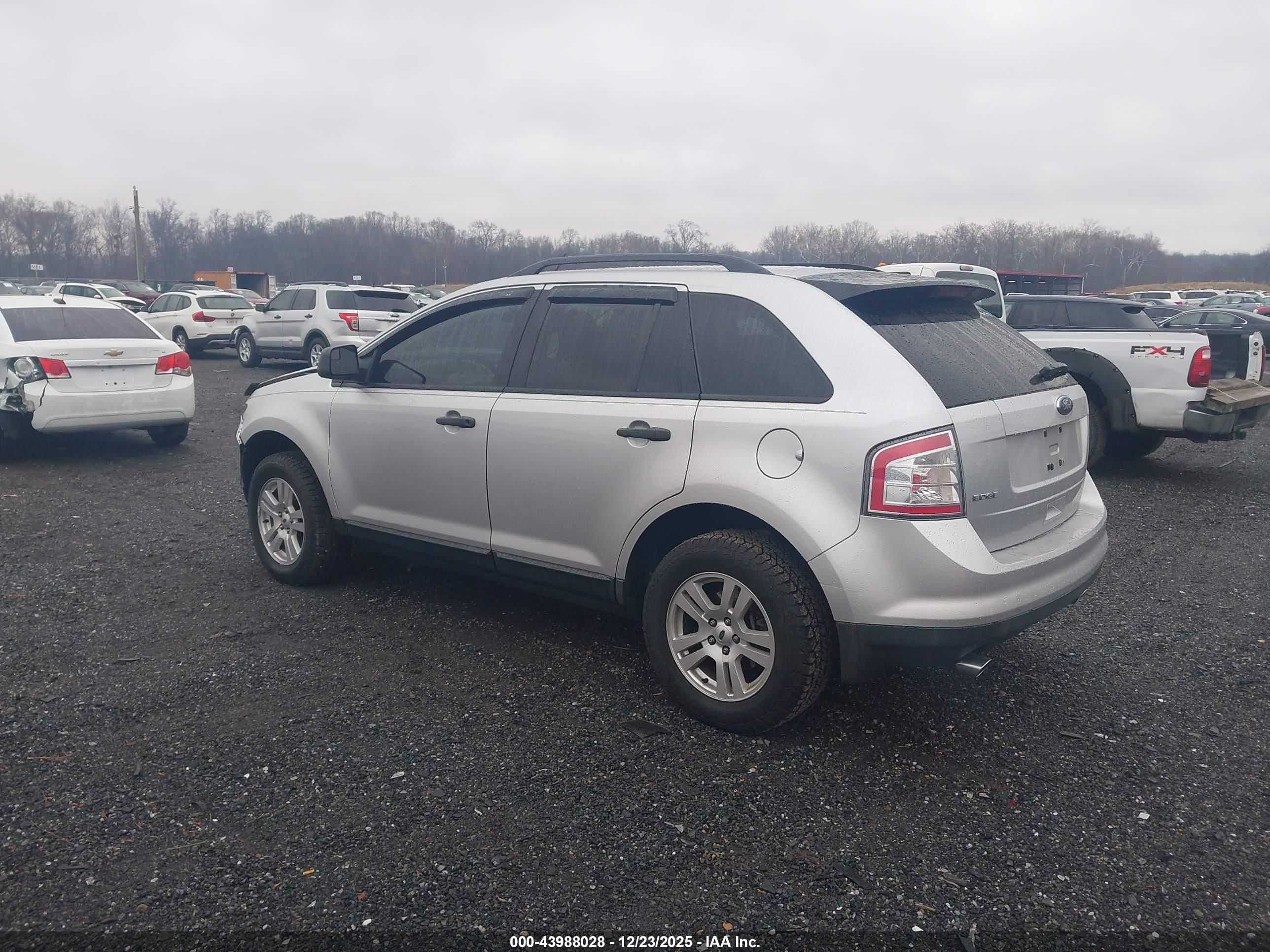 FORD EDGE image 3