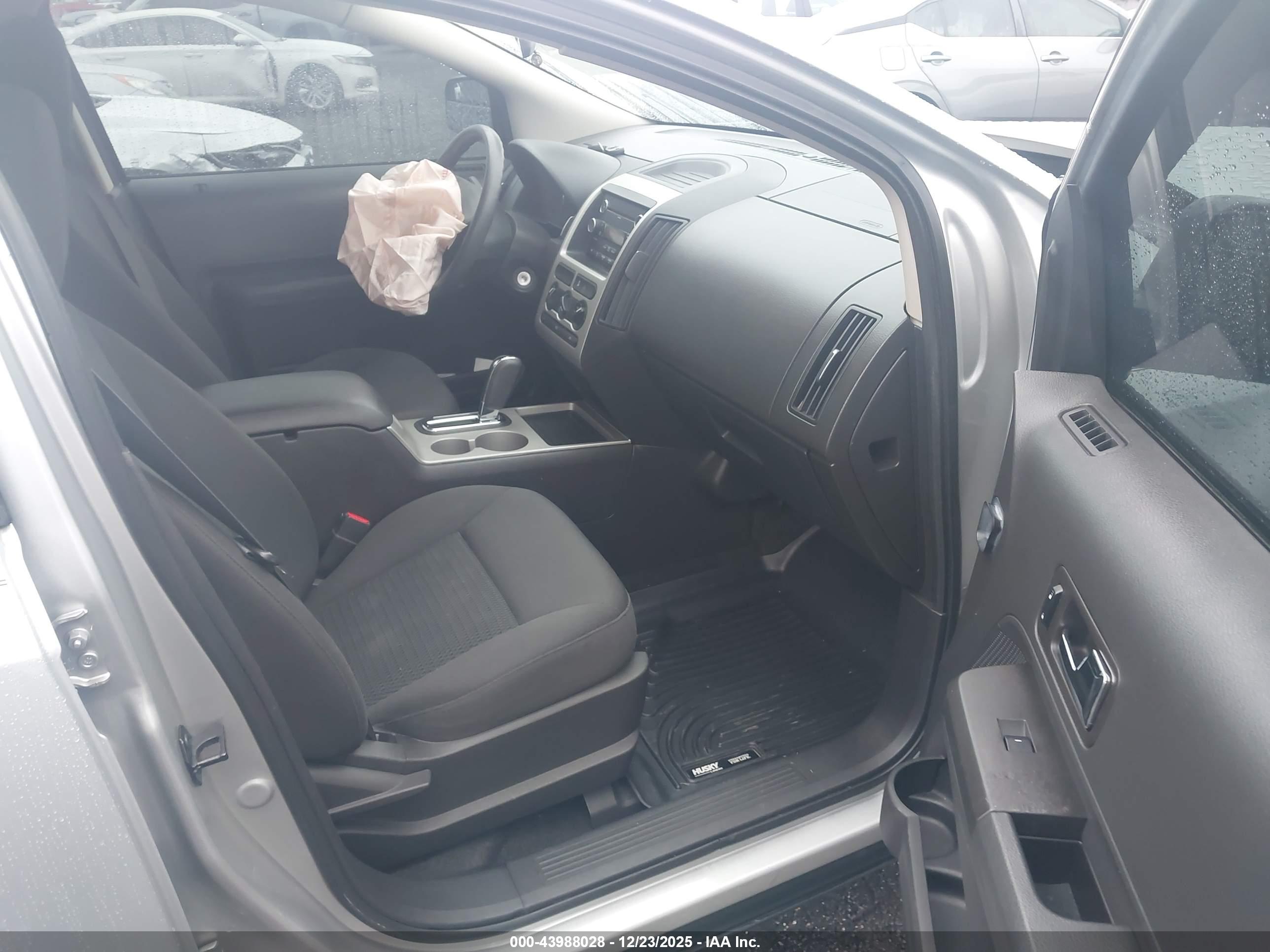 FORD EDGE image 5