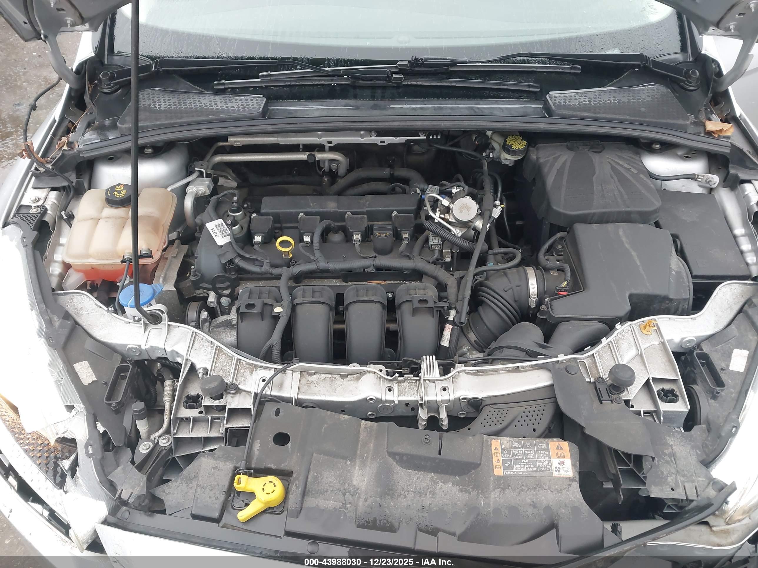 FORD FOCUS image 10
