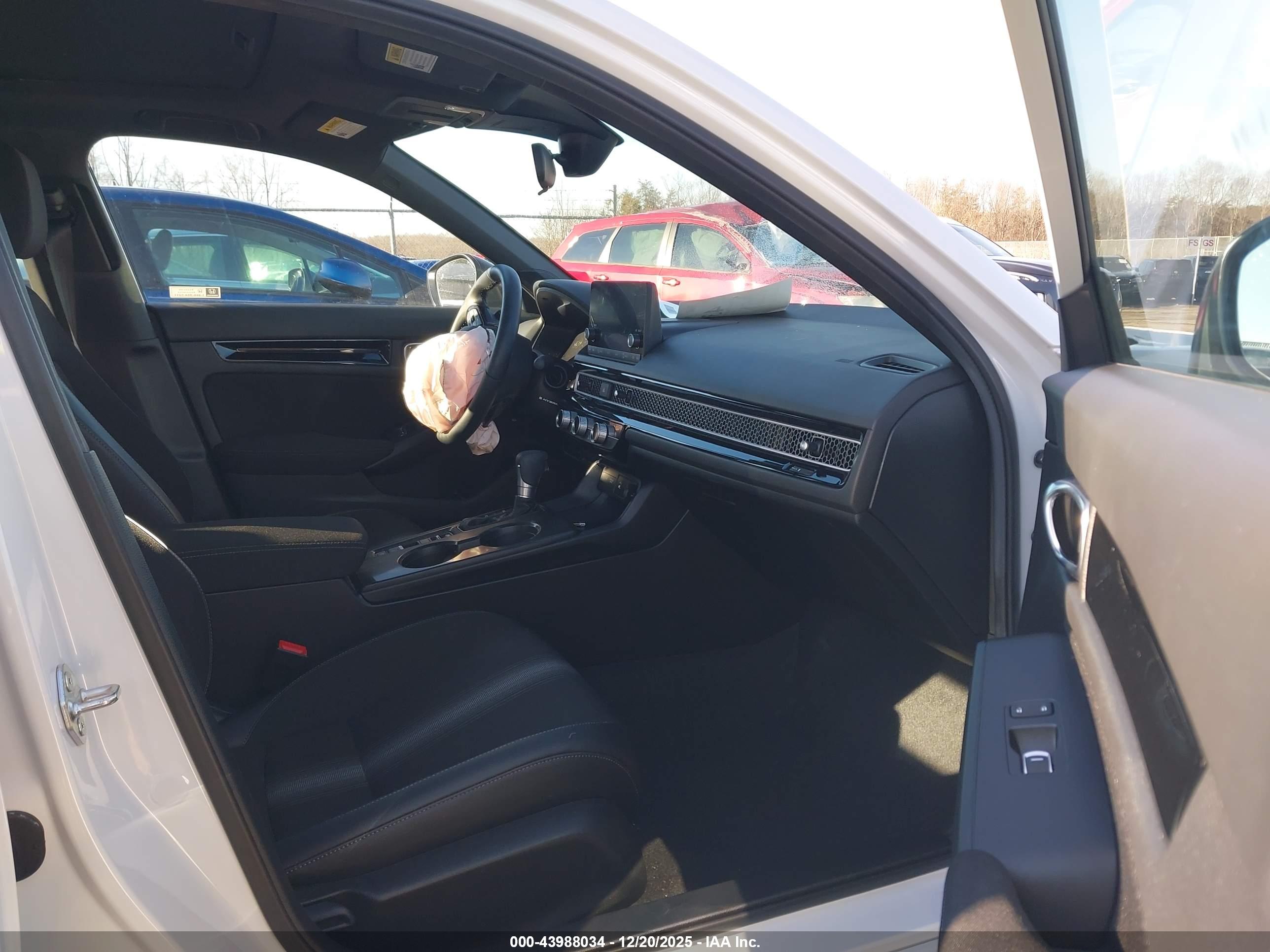 HONDA CIVIC image 5