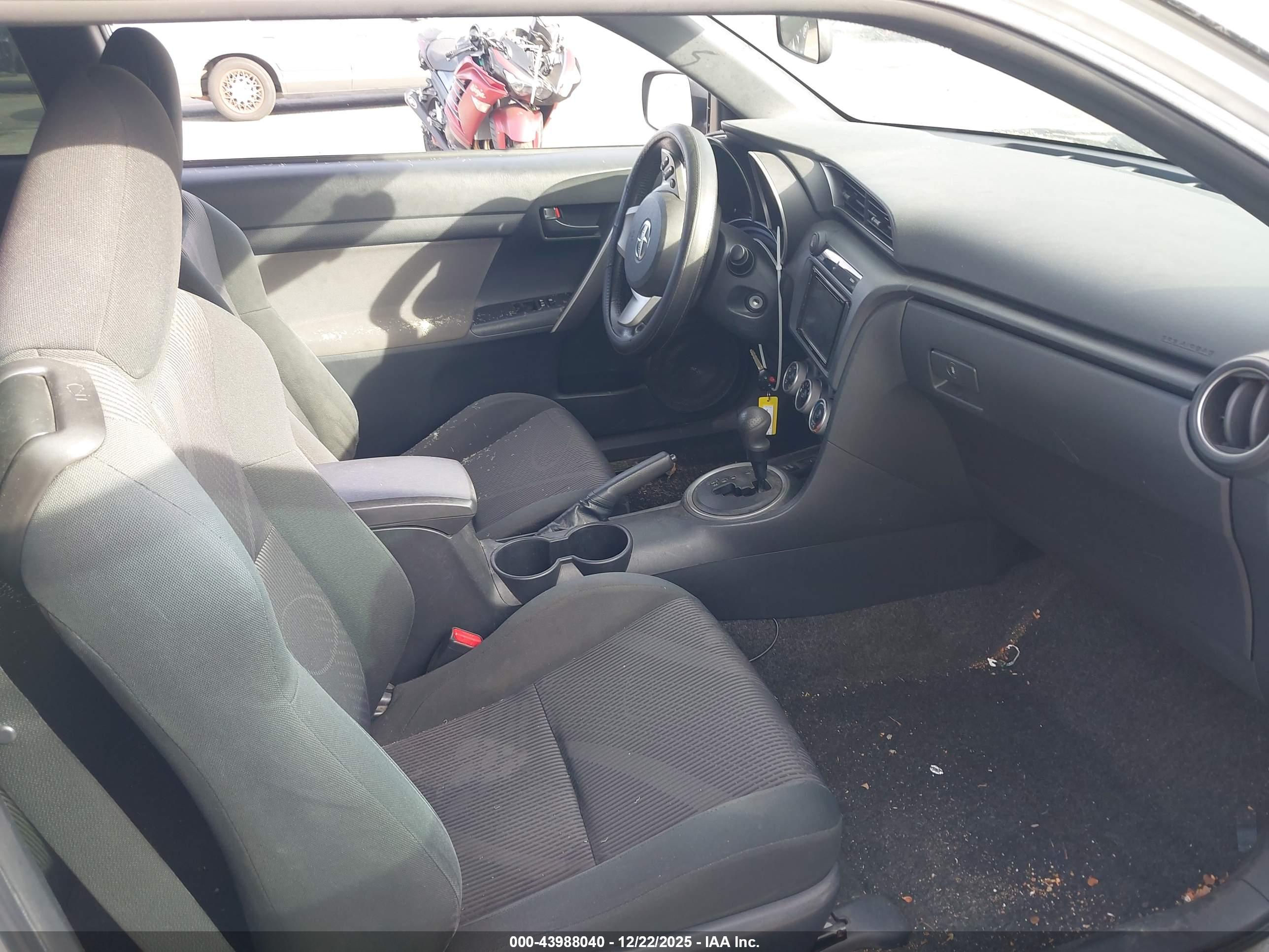SCION TC image 5