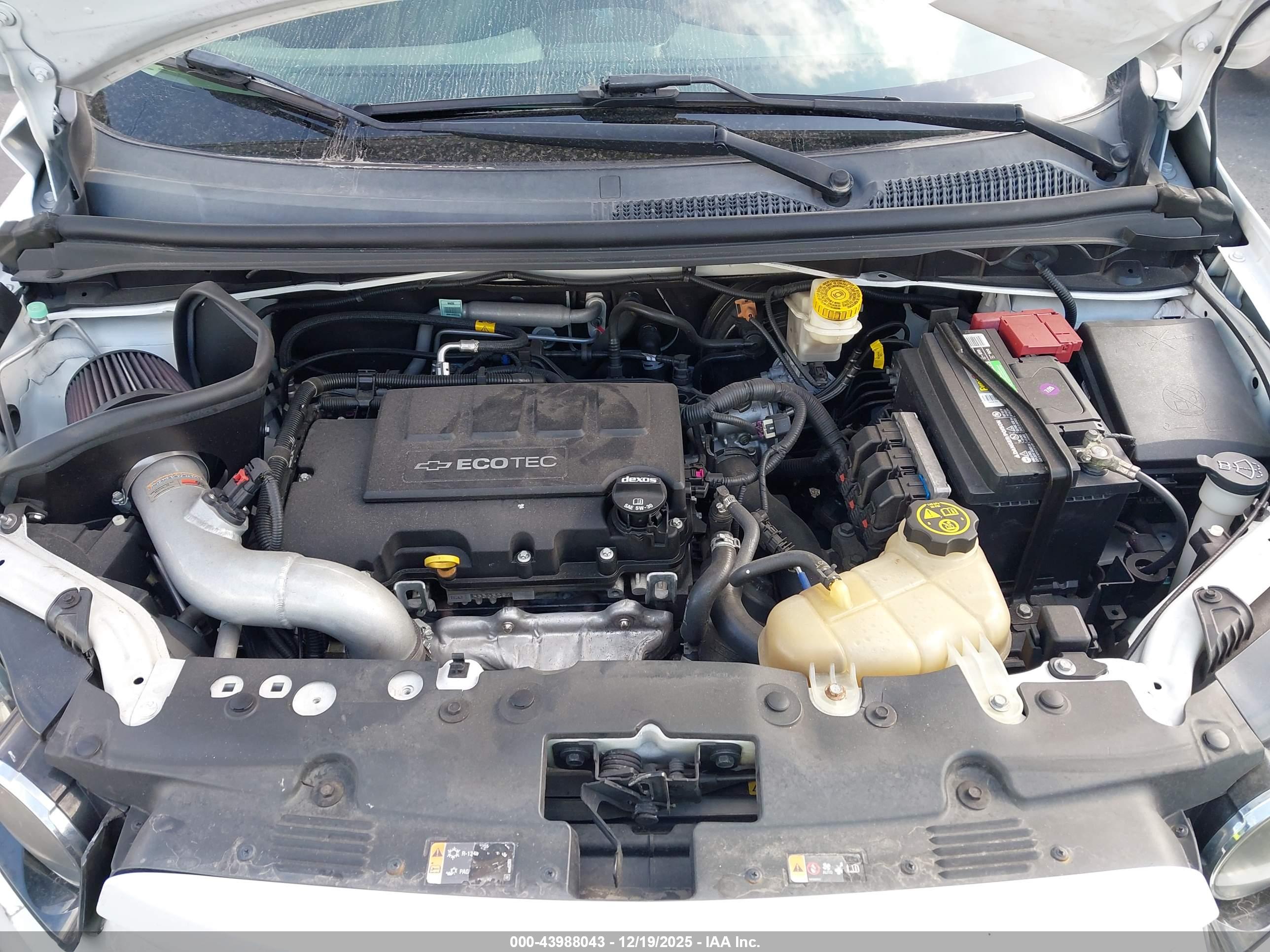 CHEVROLET SONIC image 10