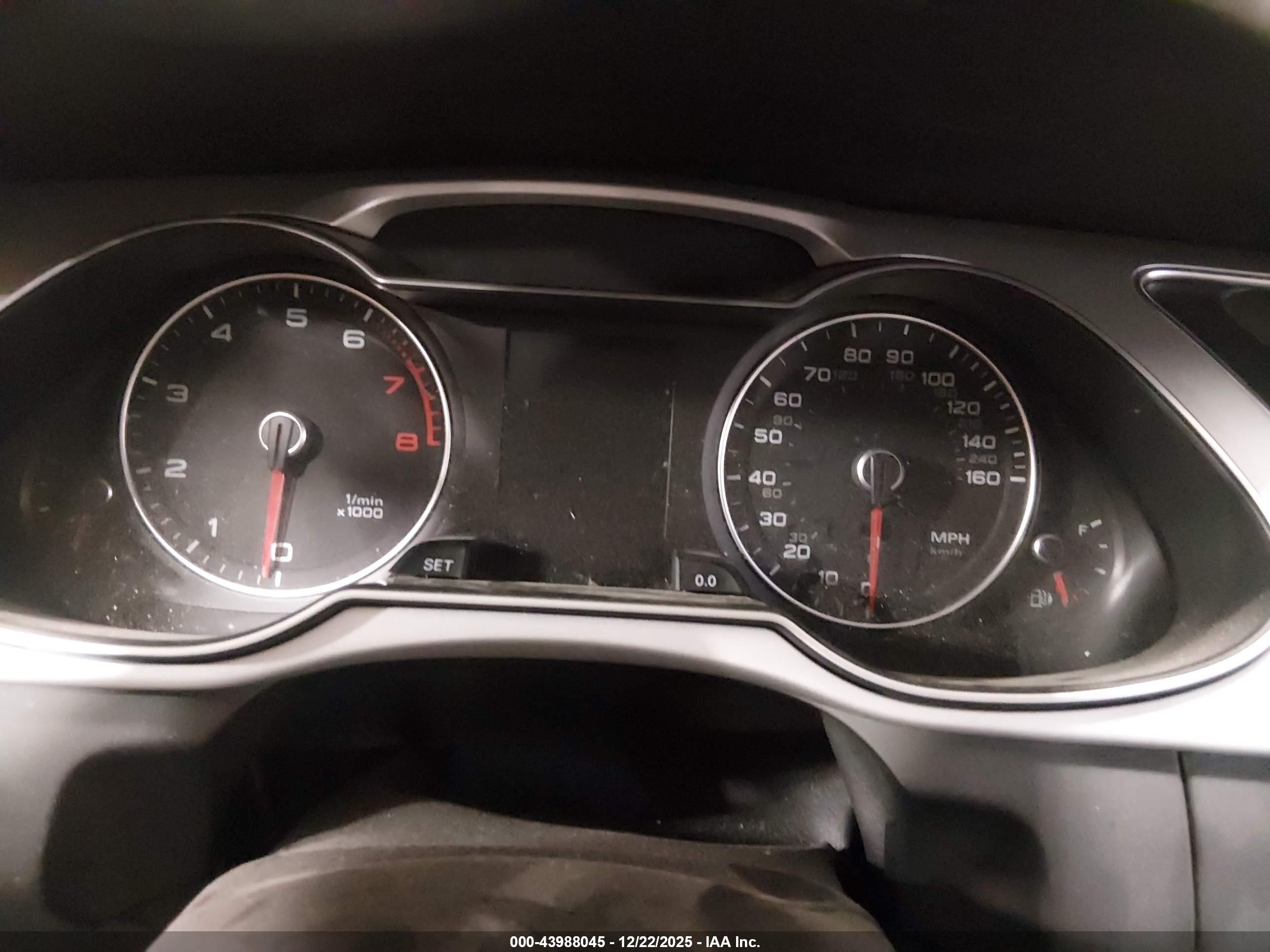 AUDI A4 image 7