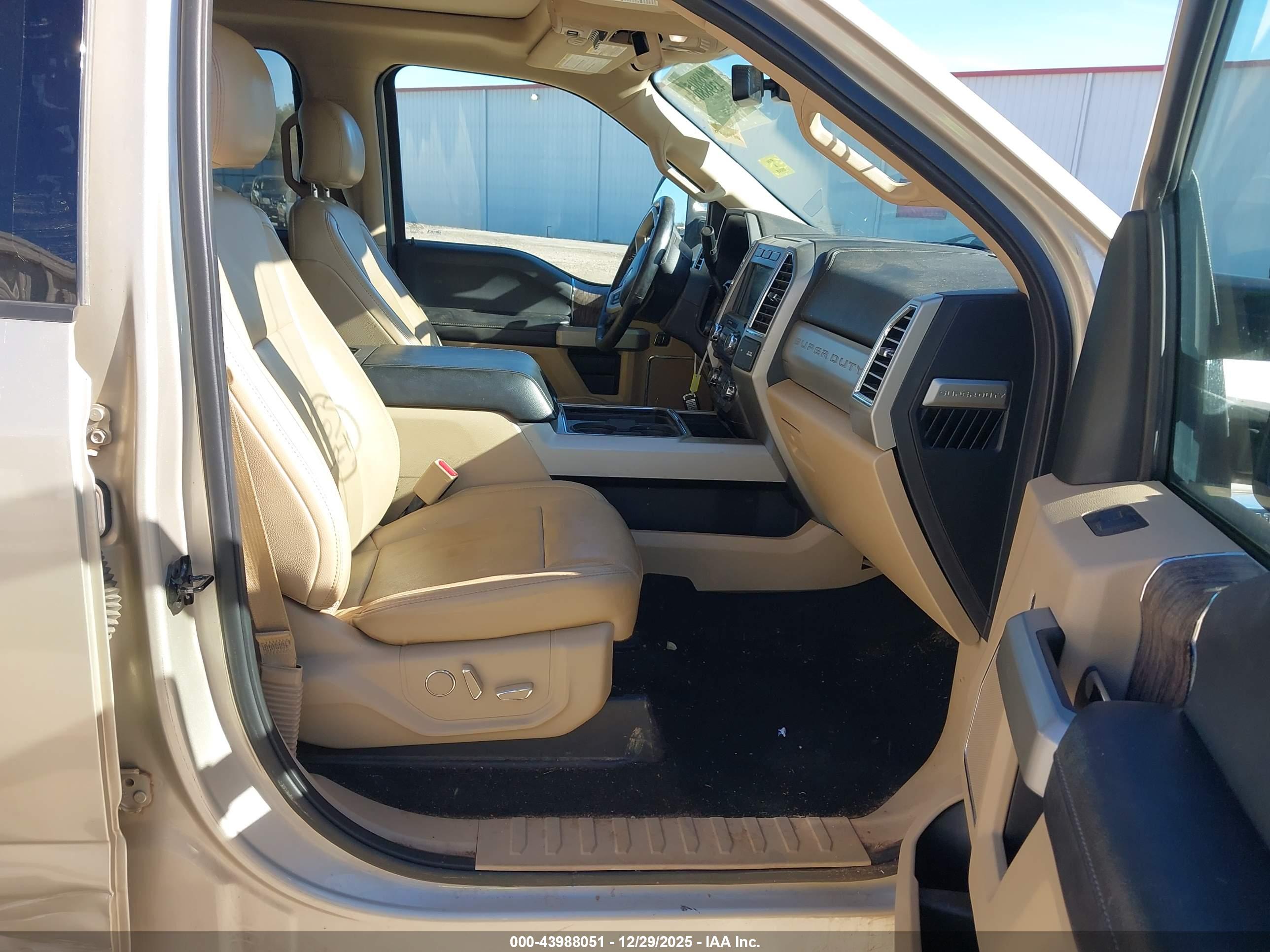FORD F-250 image 5