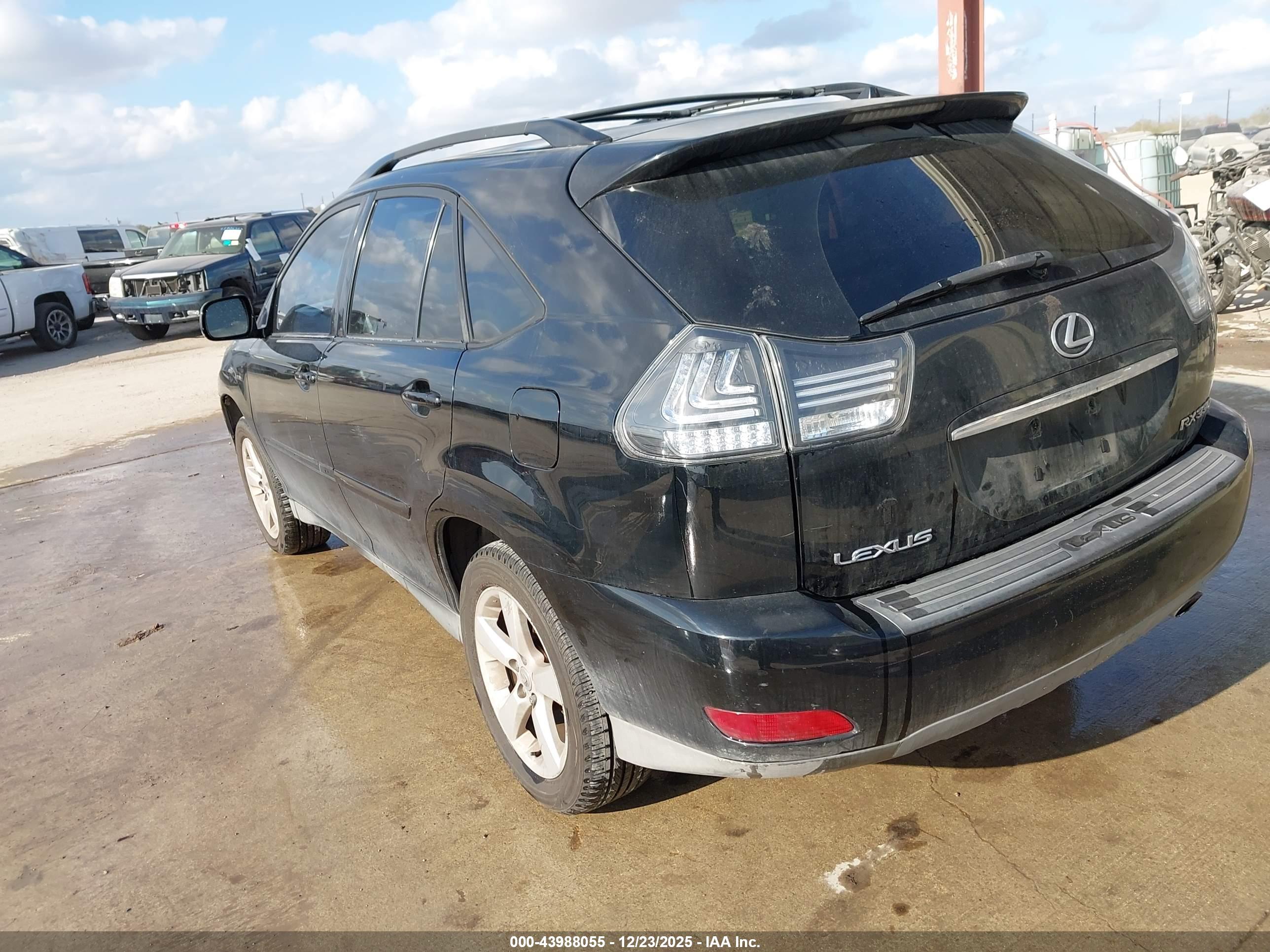 LEXUS RX image 3