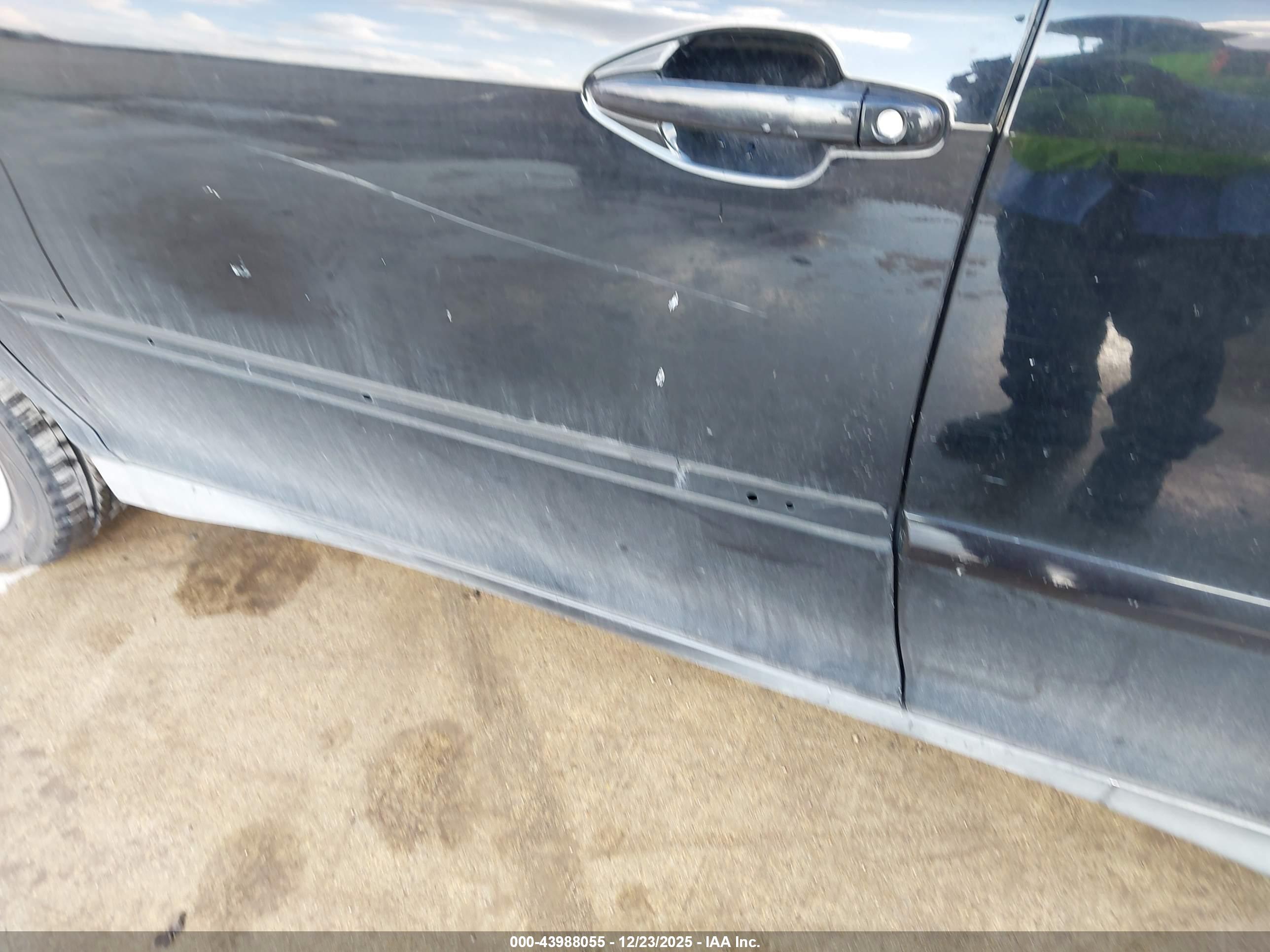 LEXUS RX image 6