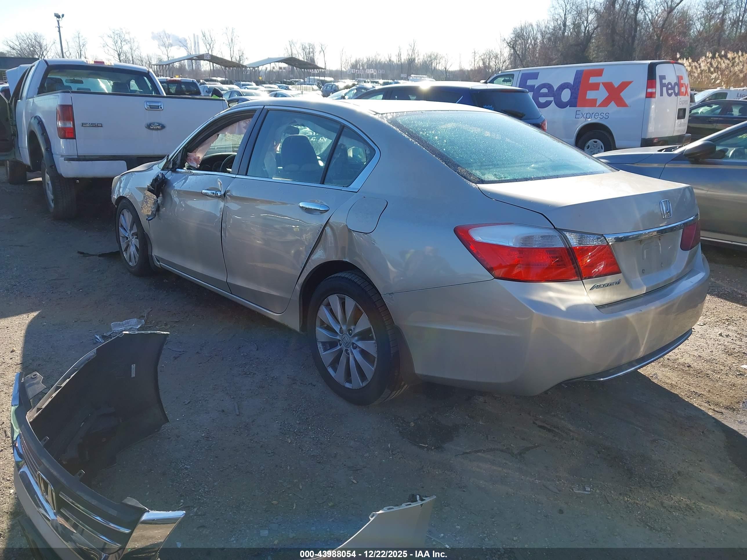 HONDA ACCORD image 3