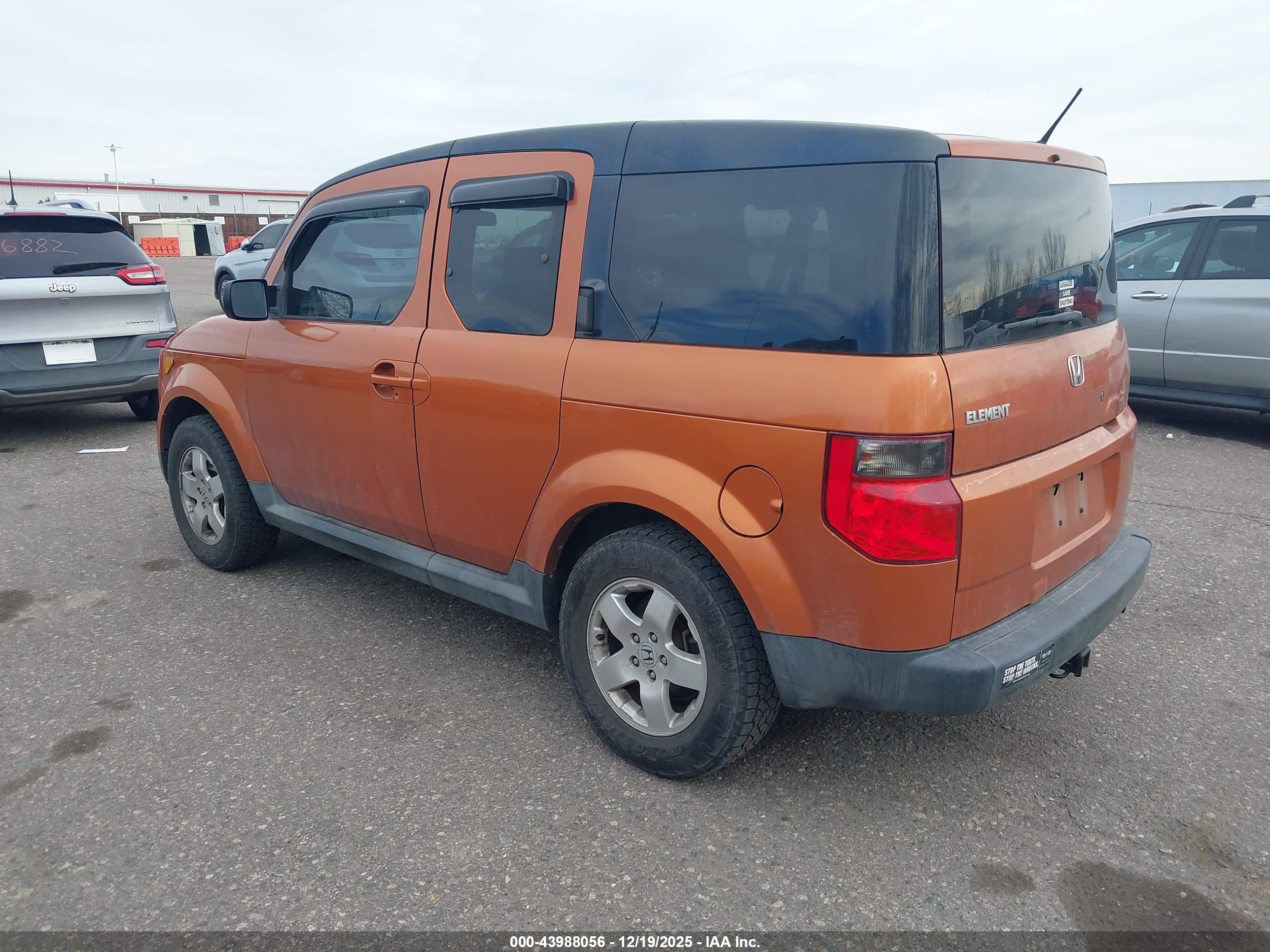 HONDA ELEMENT image 3