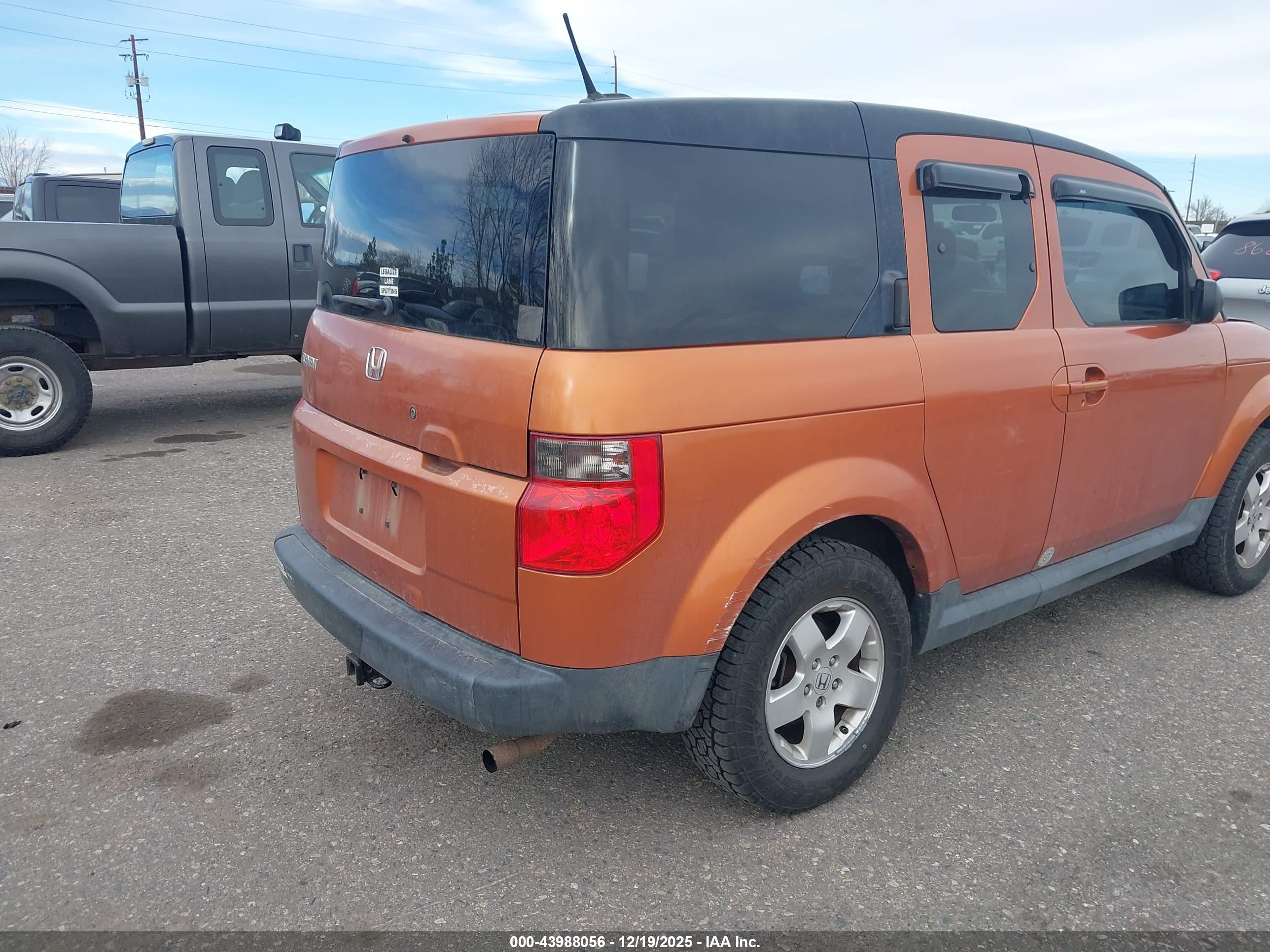 HONDA ELEMENT image 4