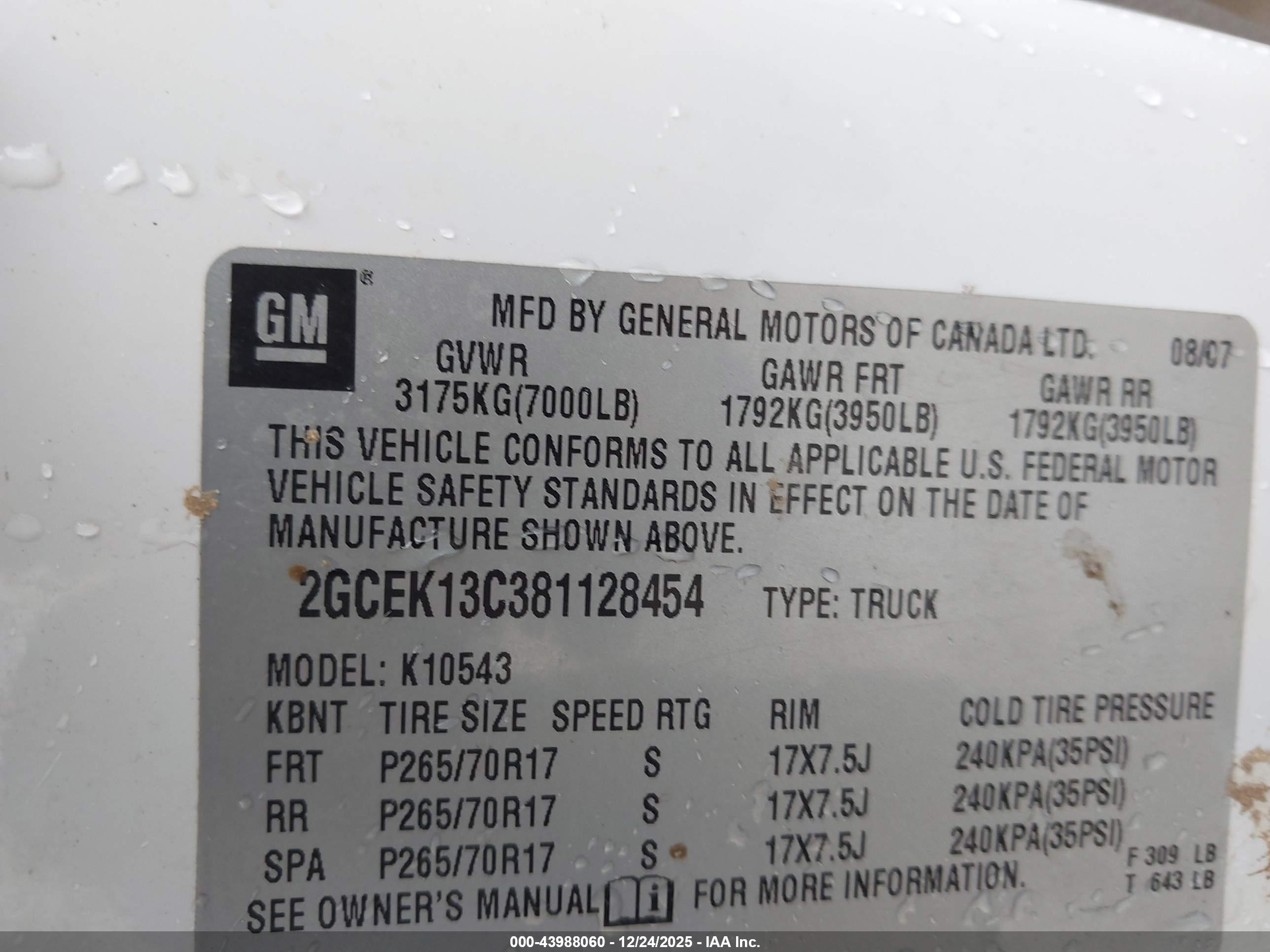 CHEVROLET SILVERADO image 9
