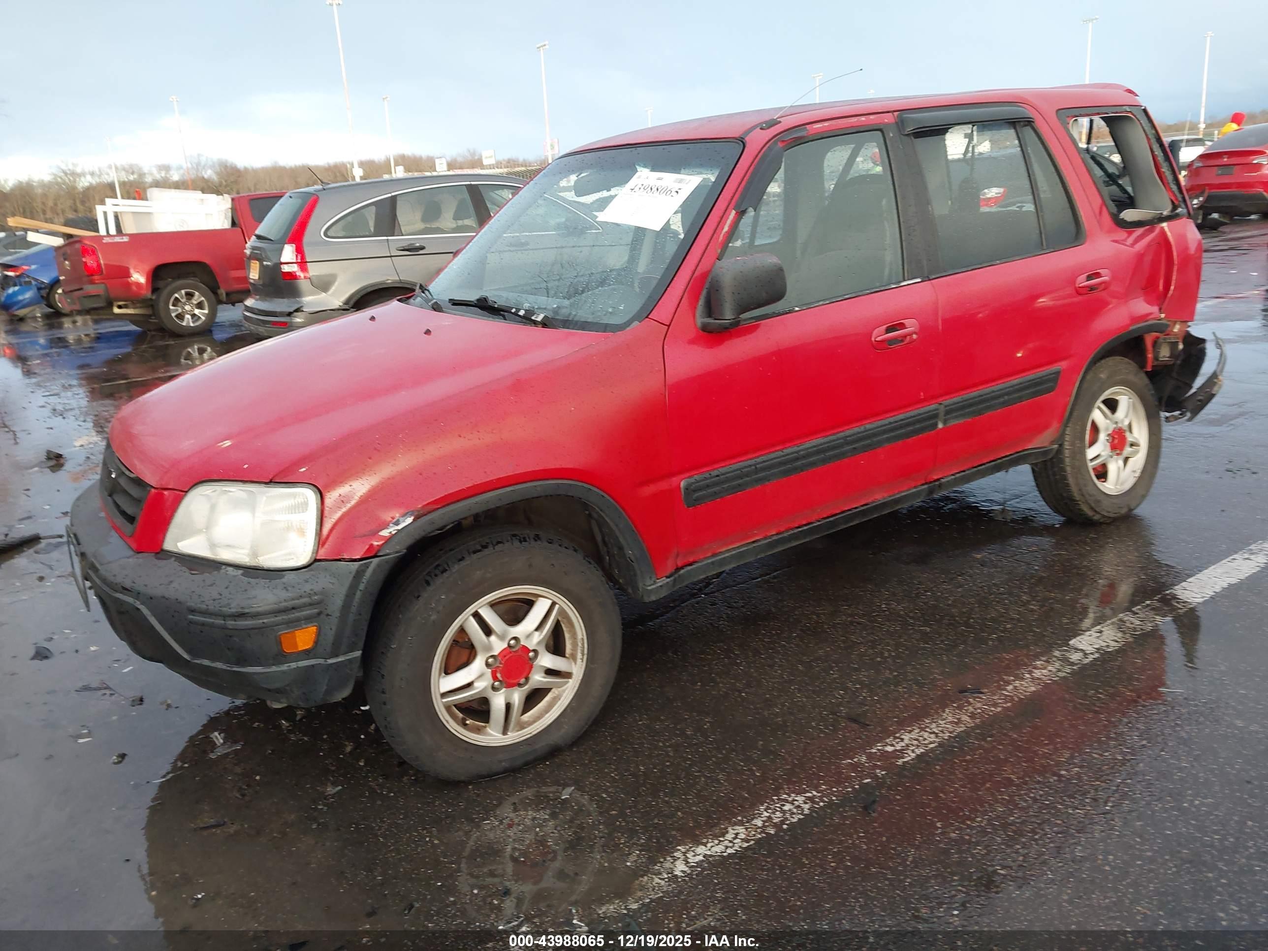 HONDA CR-V image 2