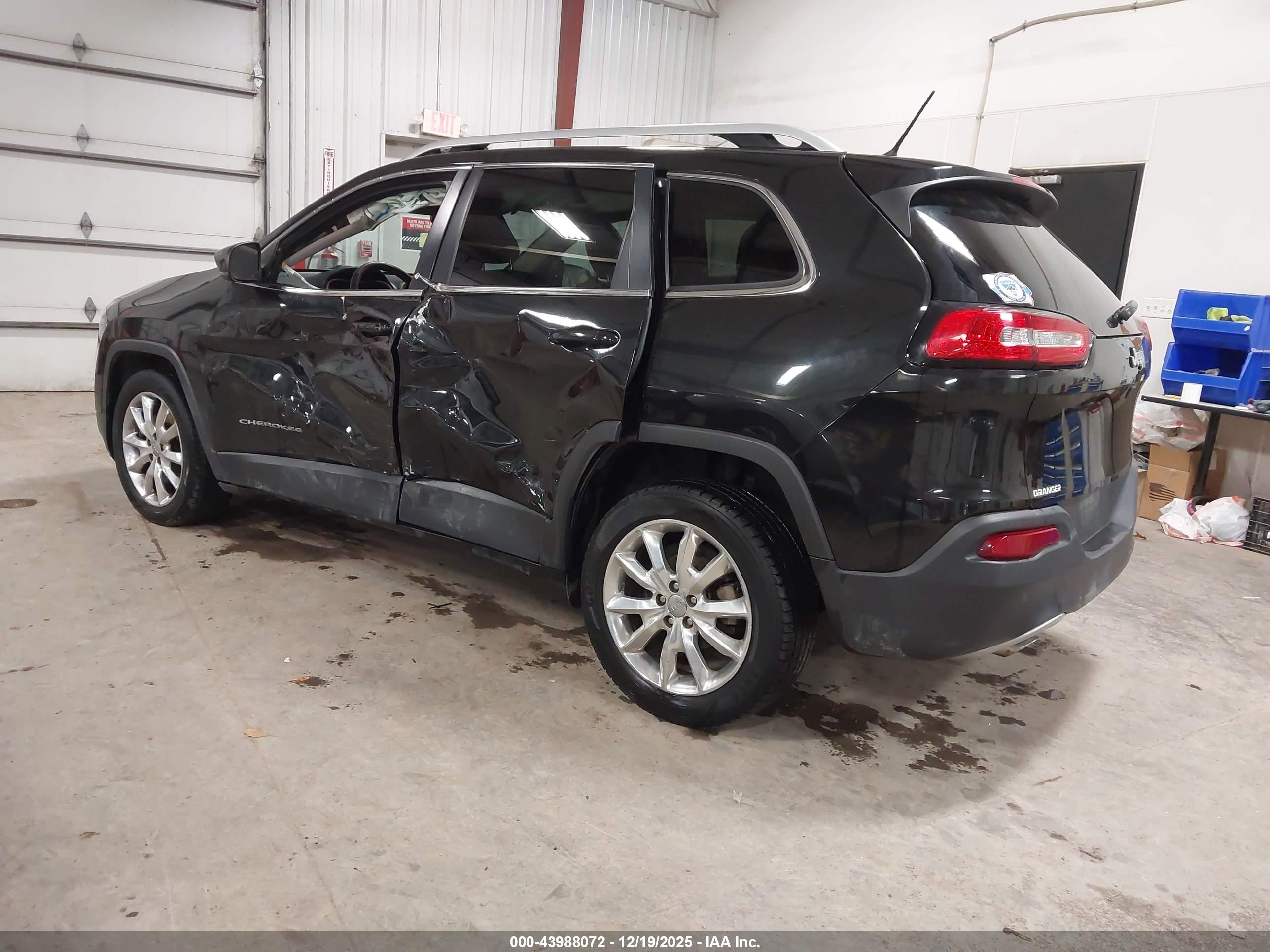 JEEP CHEROKEE image 3