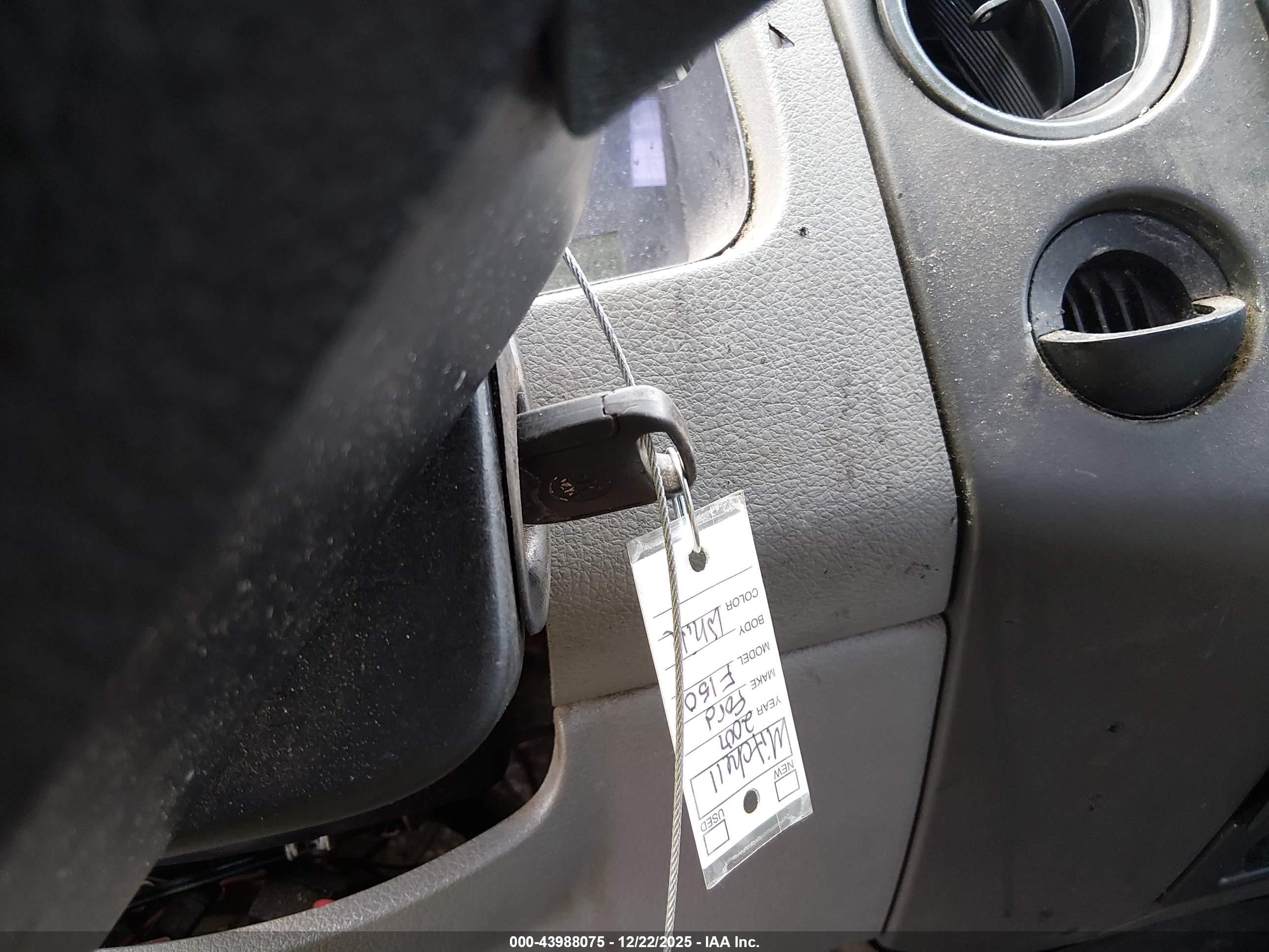 FORD F-150 image 11