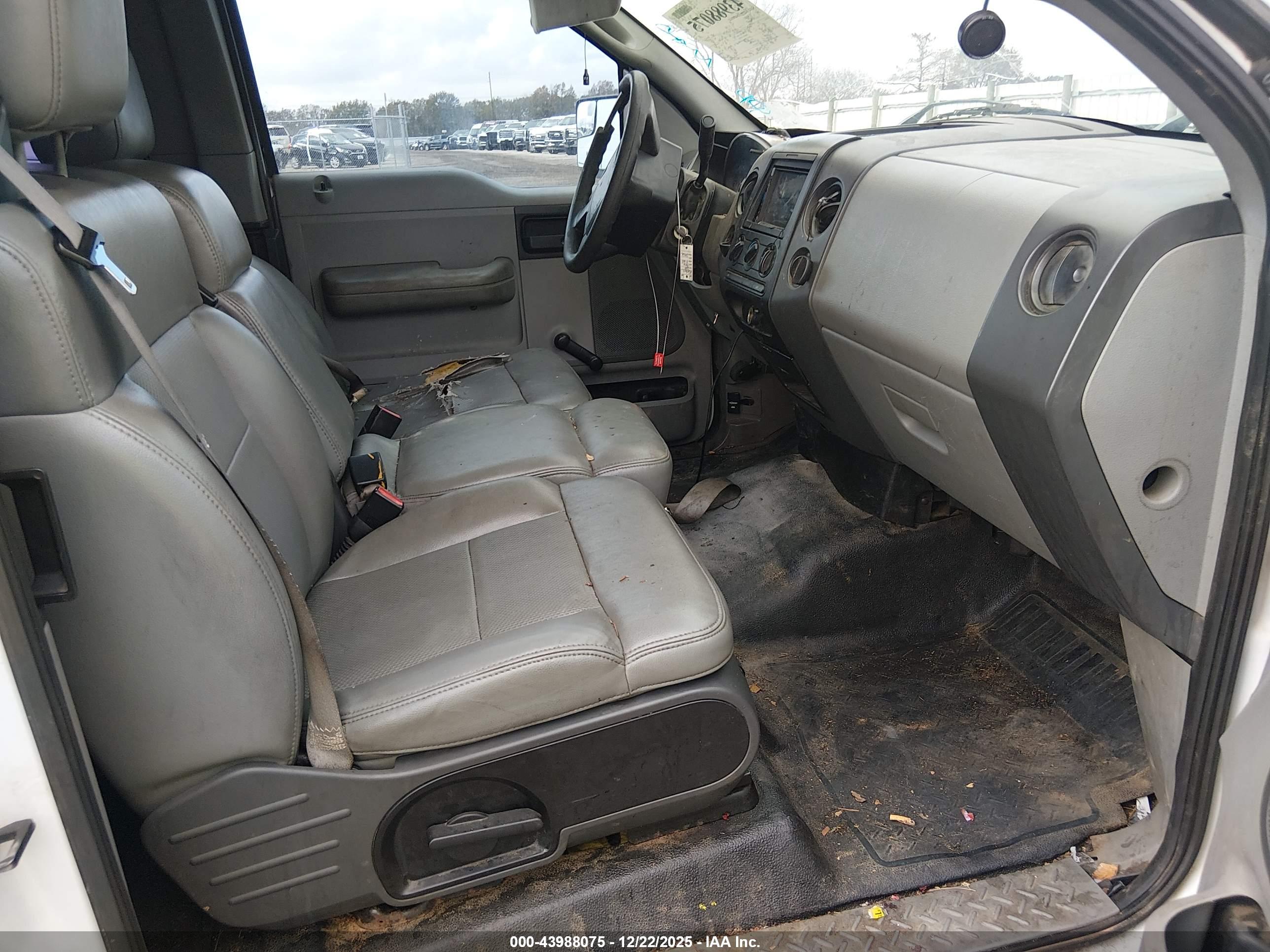 FORD F-150 image 5