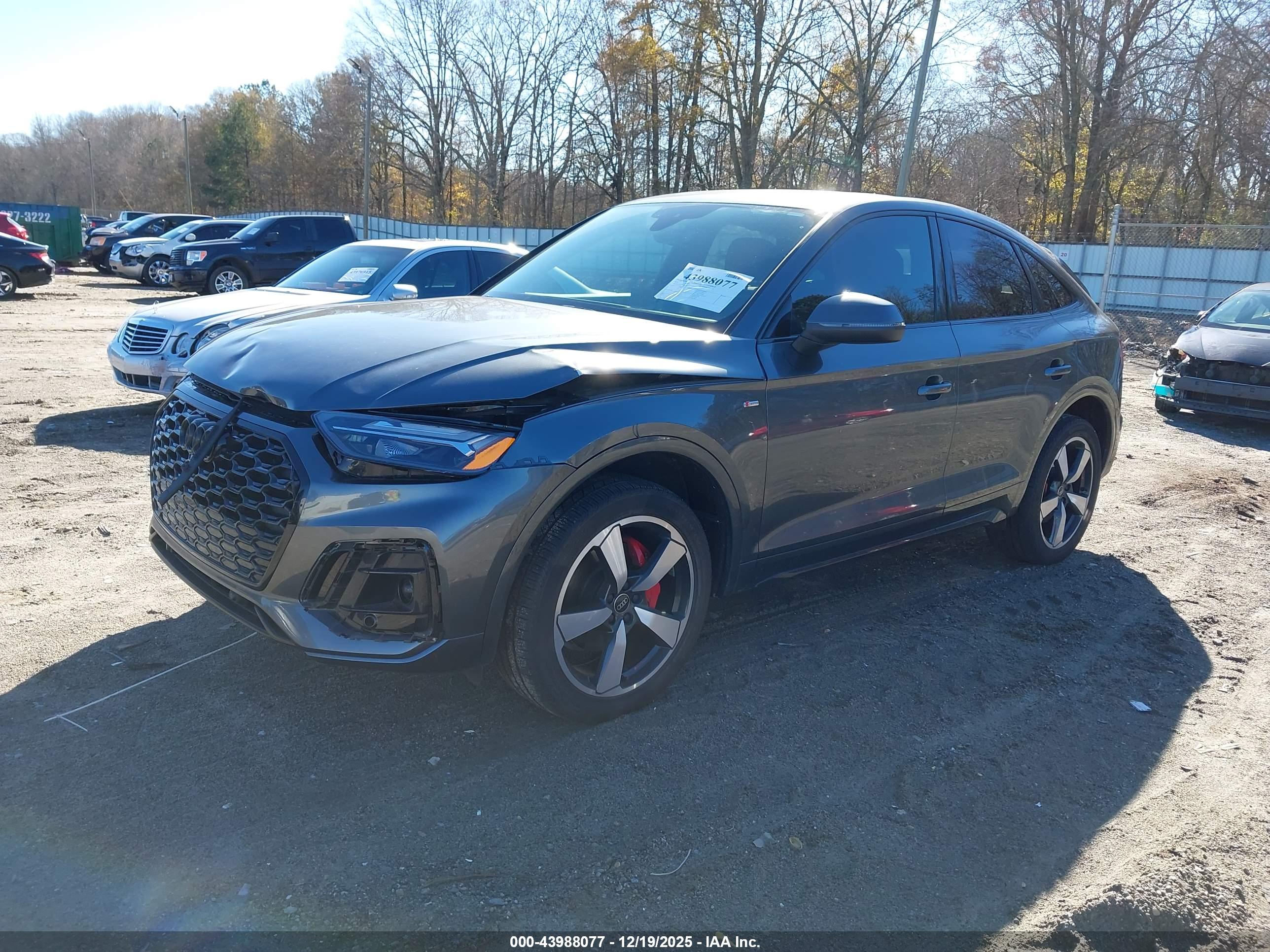 AUDI Q5 image 2