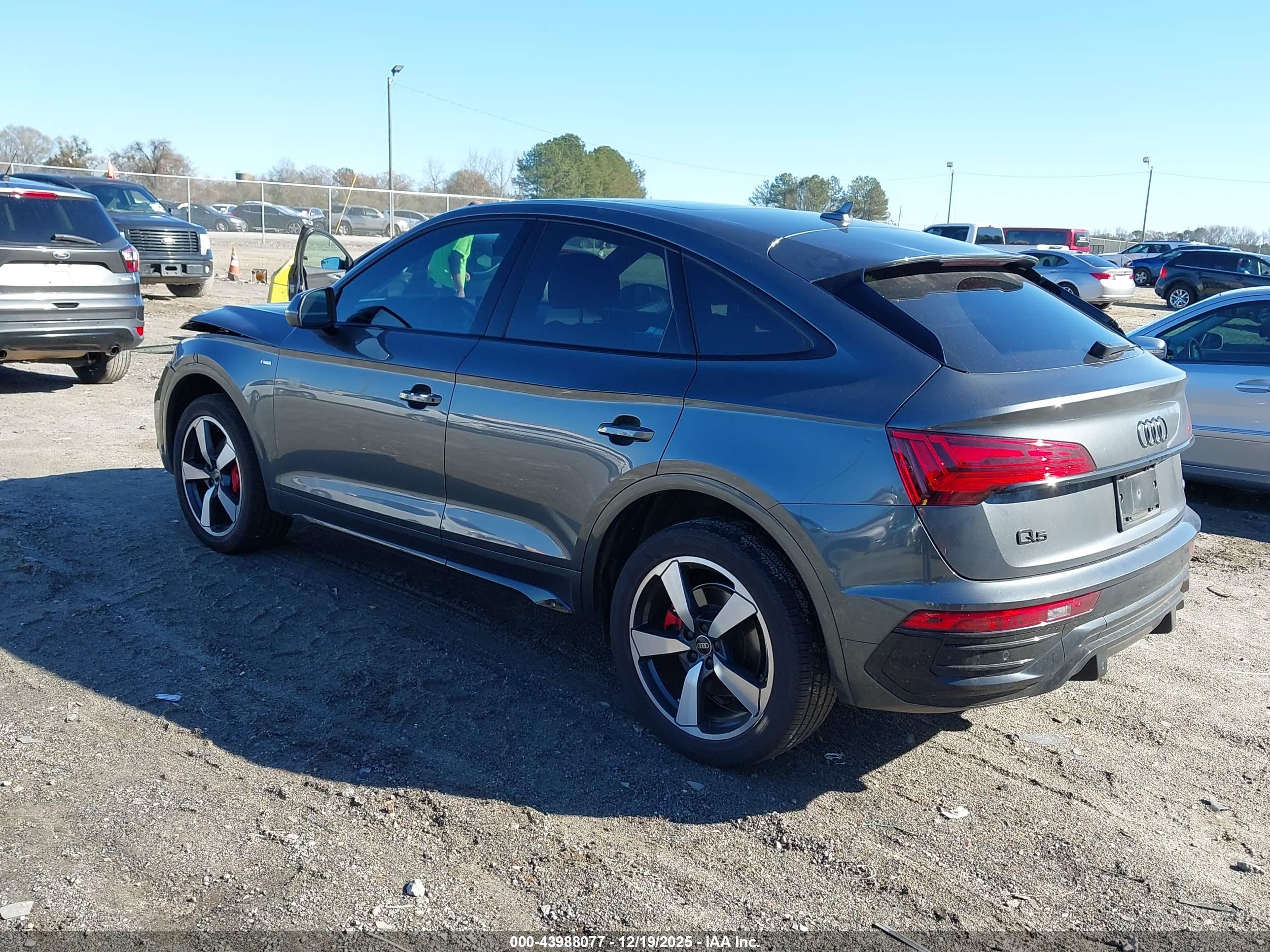 AUDI Q5 image 3