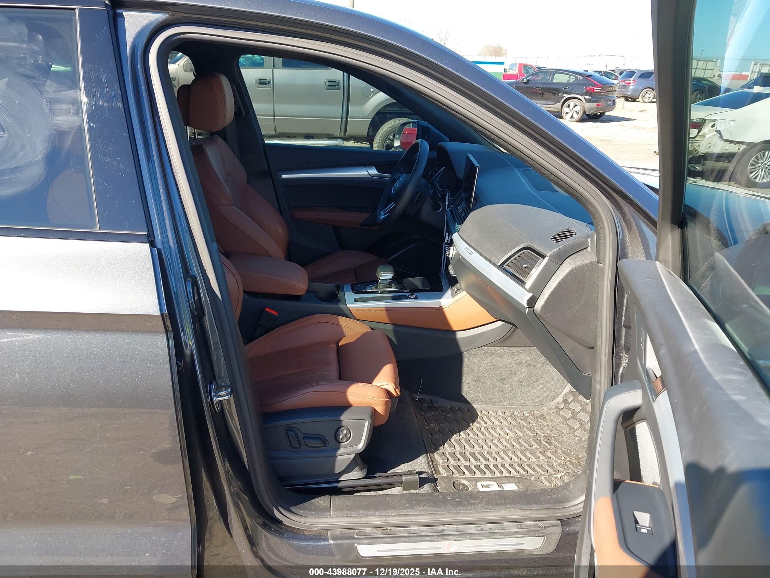AUDI Q5 image 5