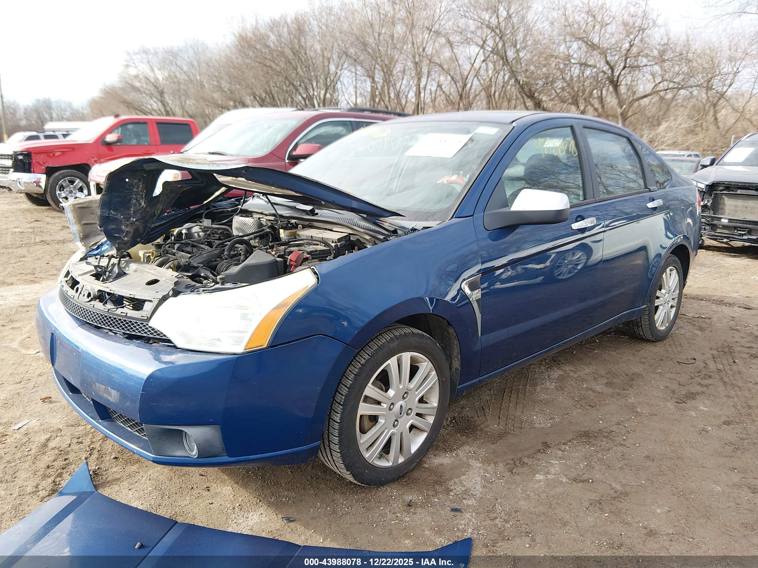 FORD FOCUS image 2