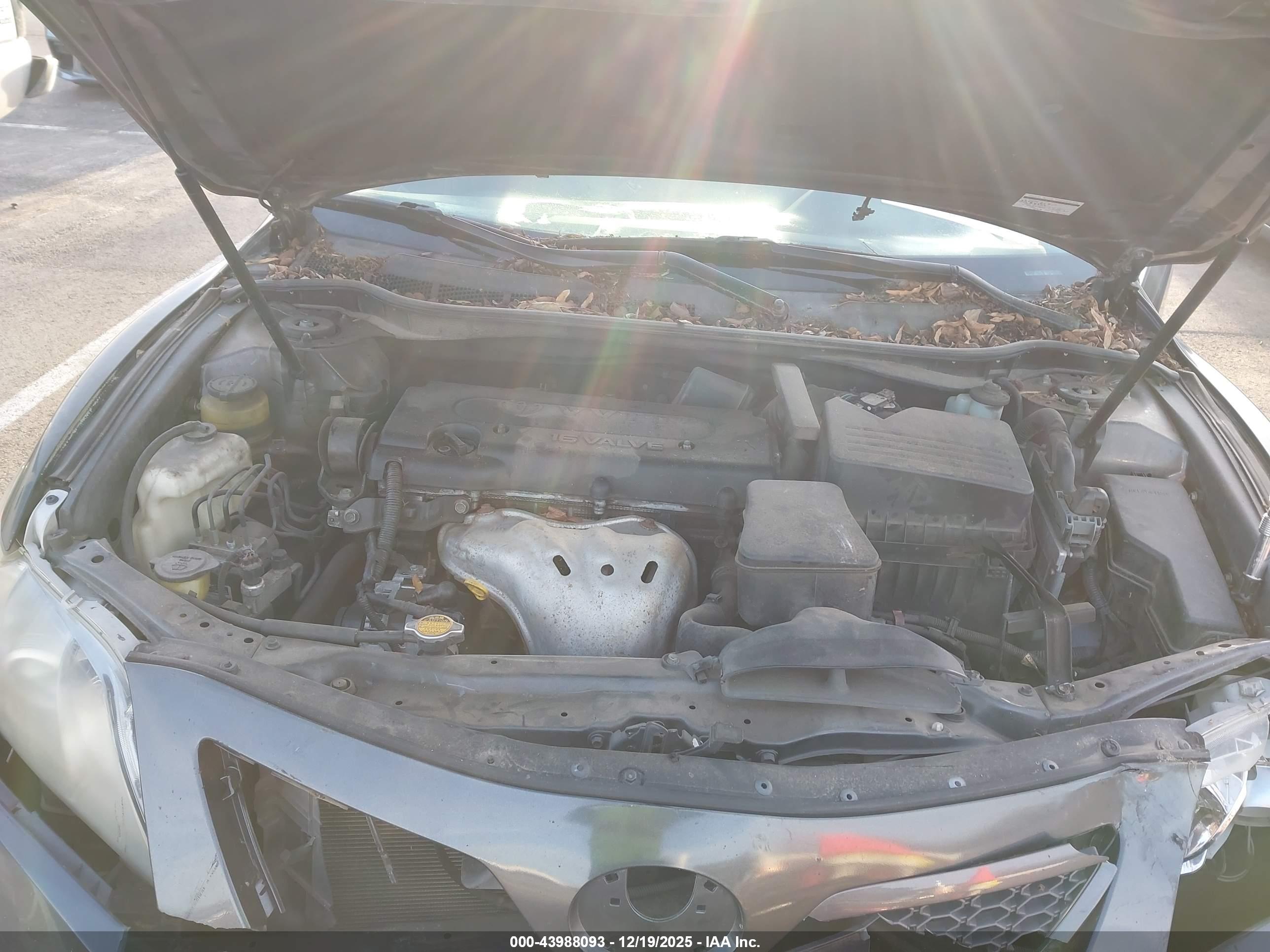 TOYOTA CAMRY image 10