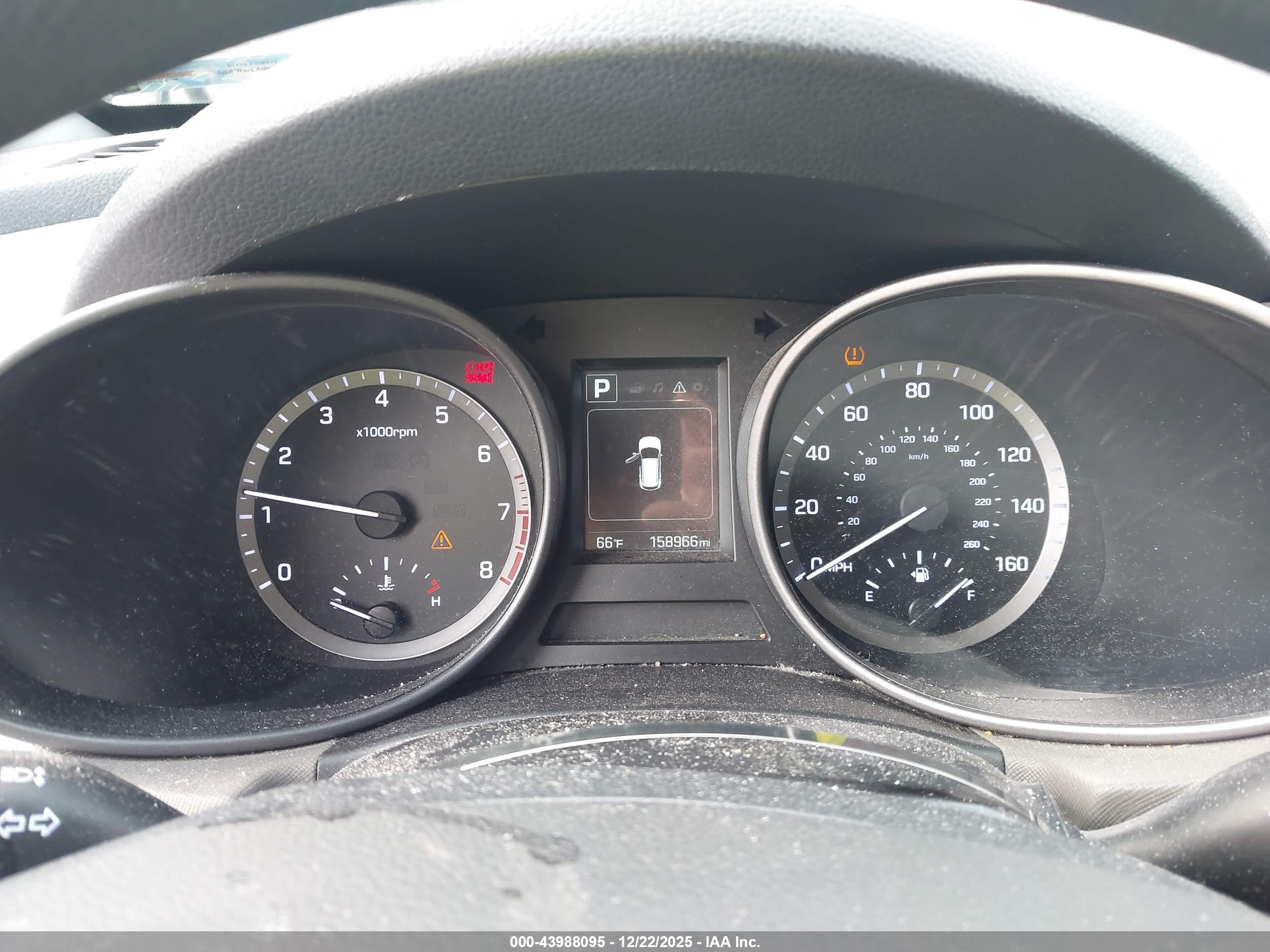 HYUNDAI SANTA image 7