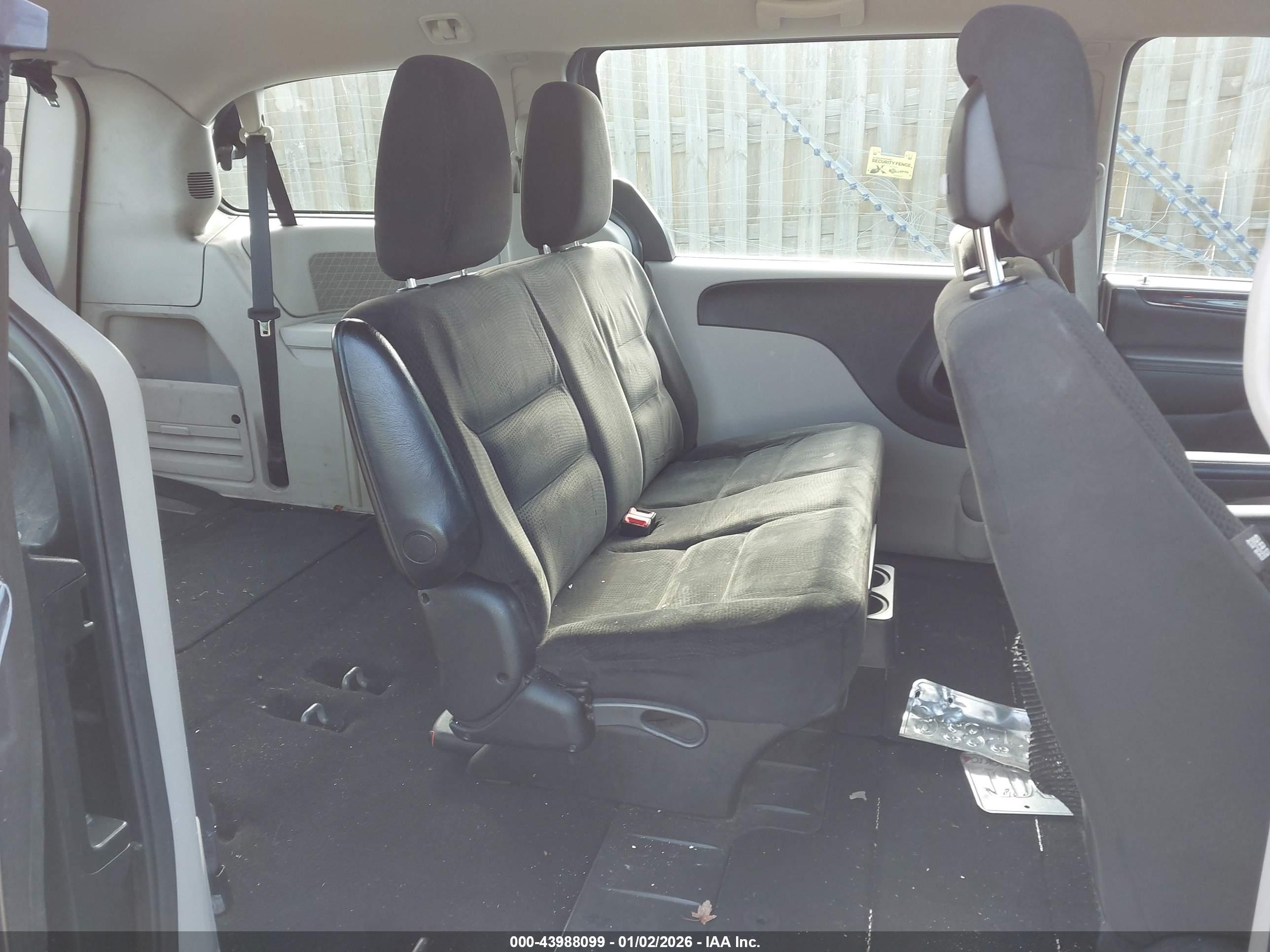 DODGE GRAND image 8