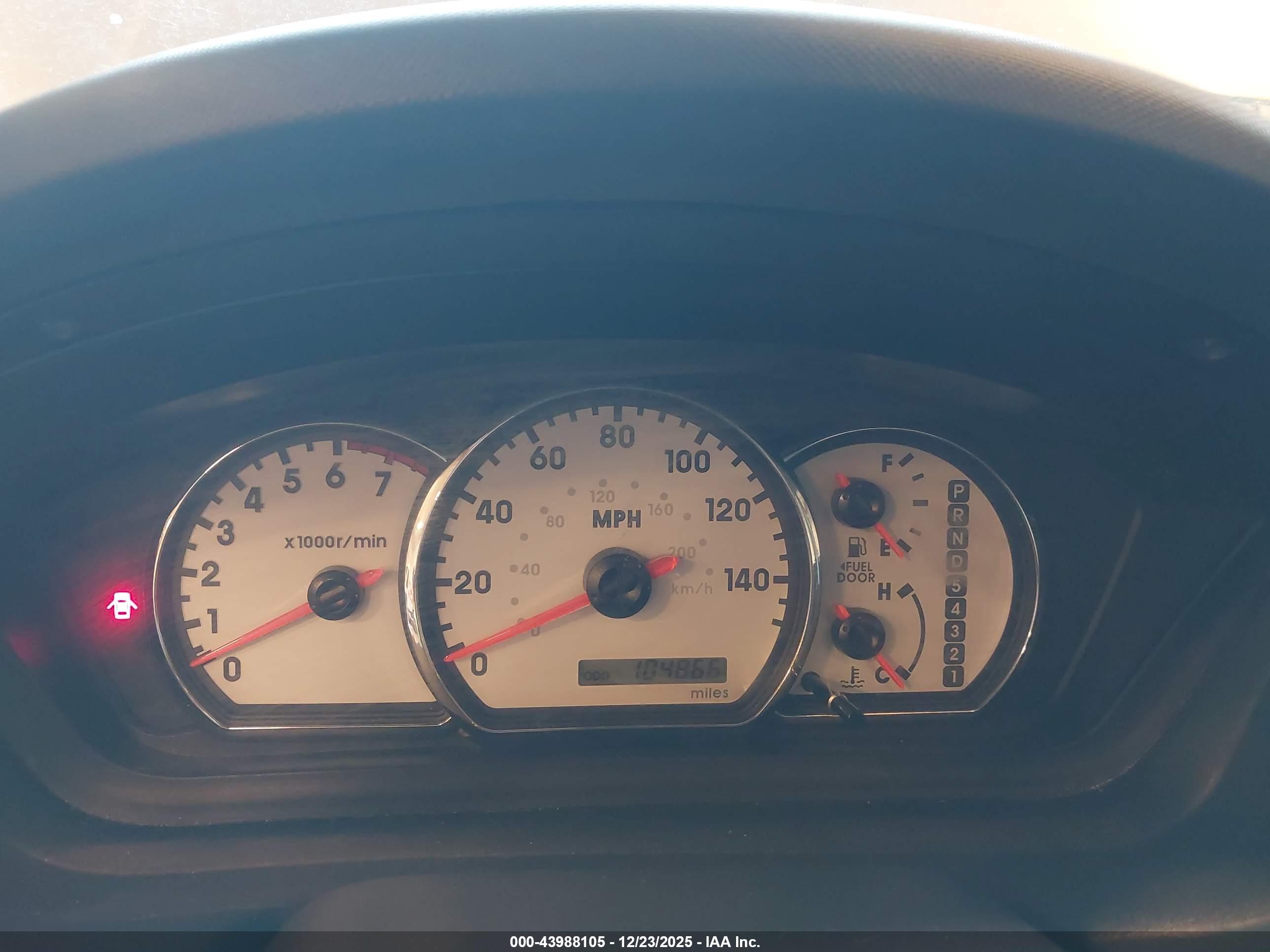 MITSUBISHI GALANT image 7