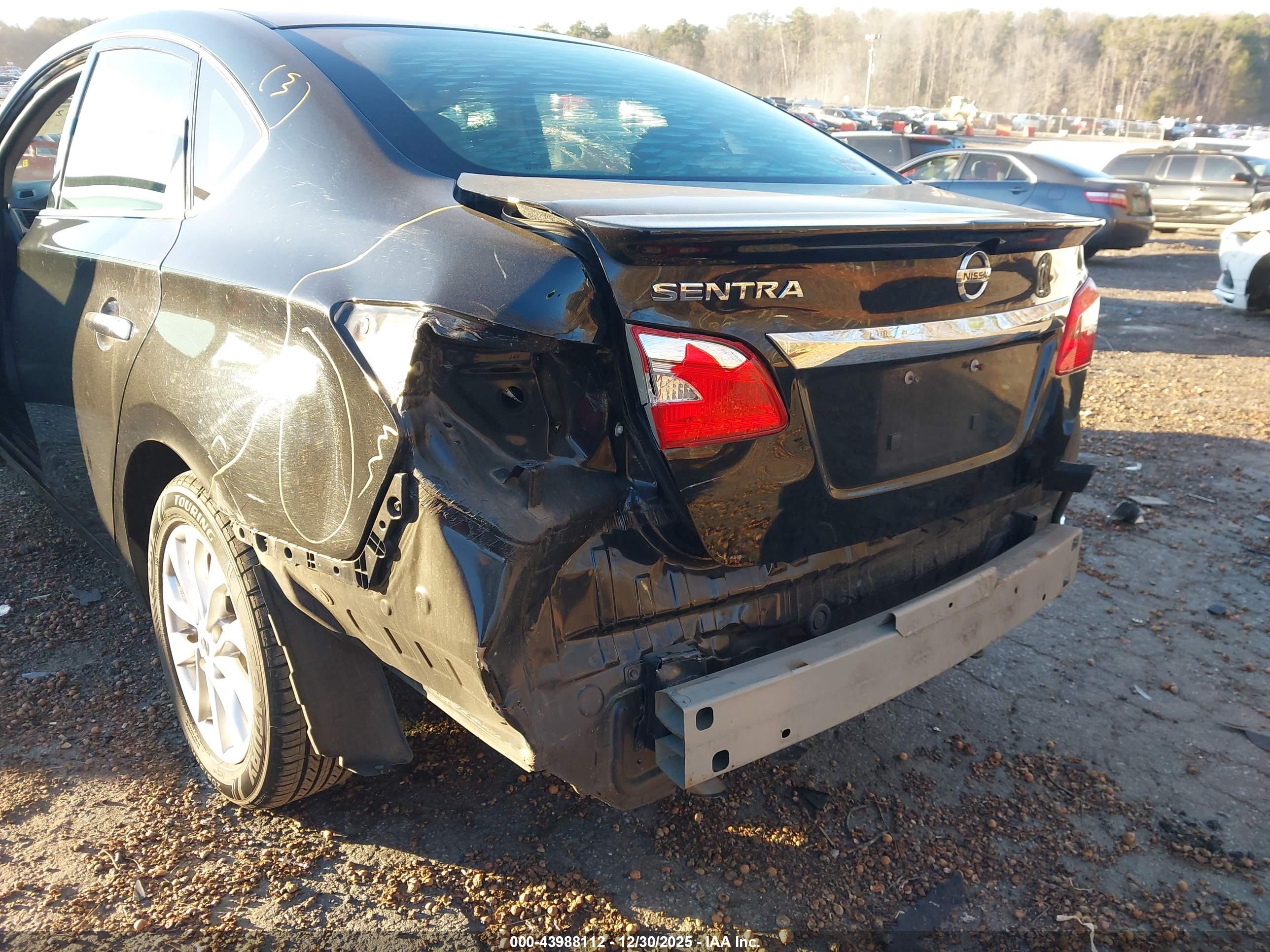 NISSAN SENTRA image 6