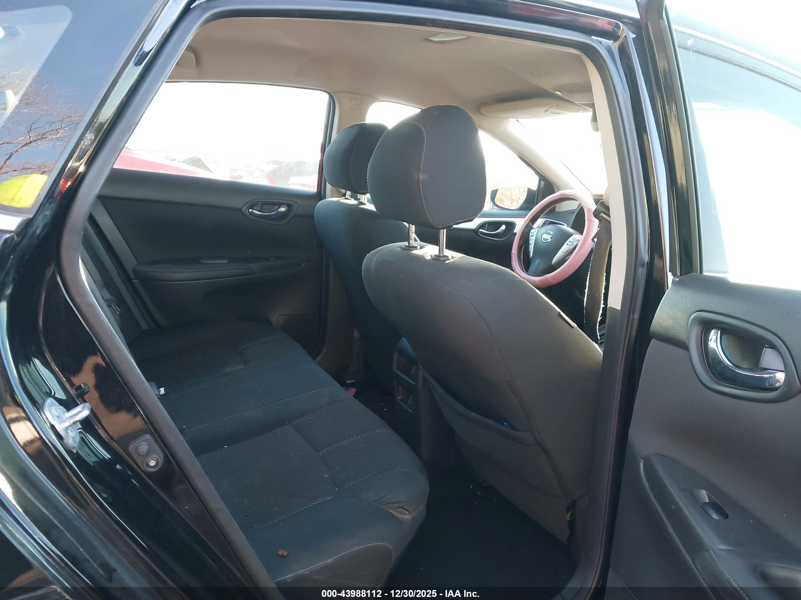 NISSAN SENTRA image 8