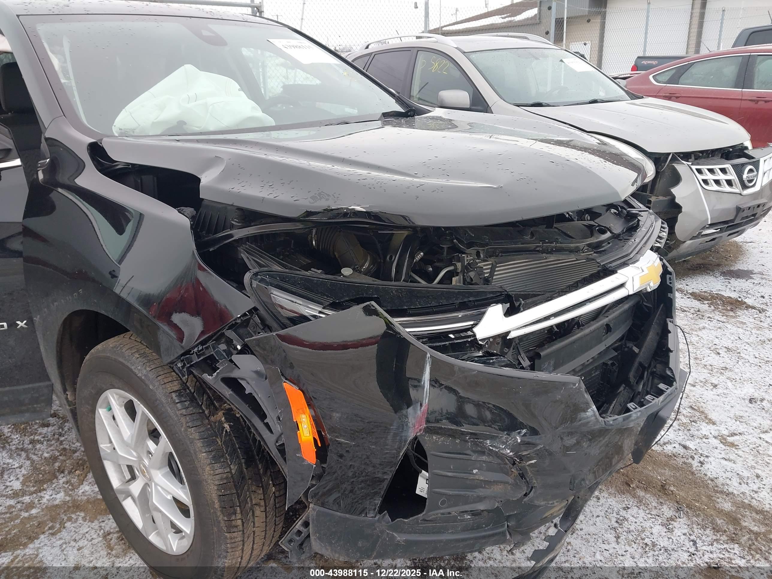 CHEVROLET EQUINOX image 6