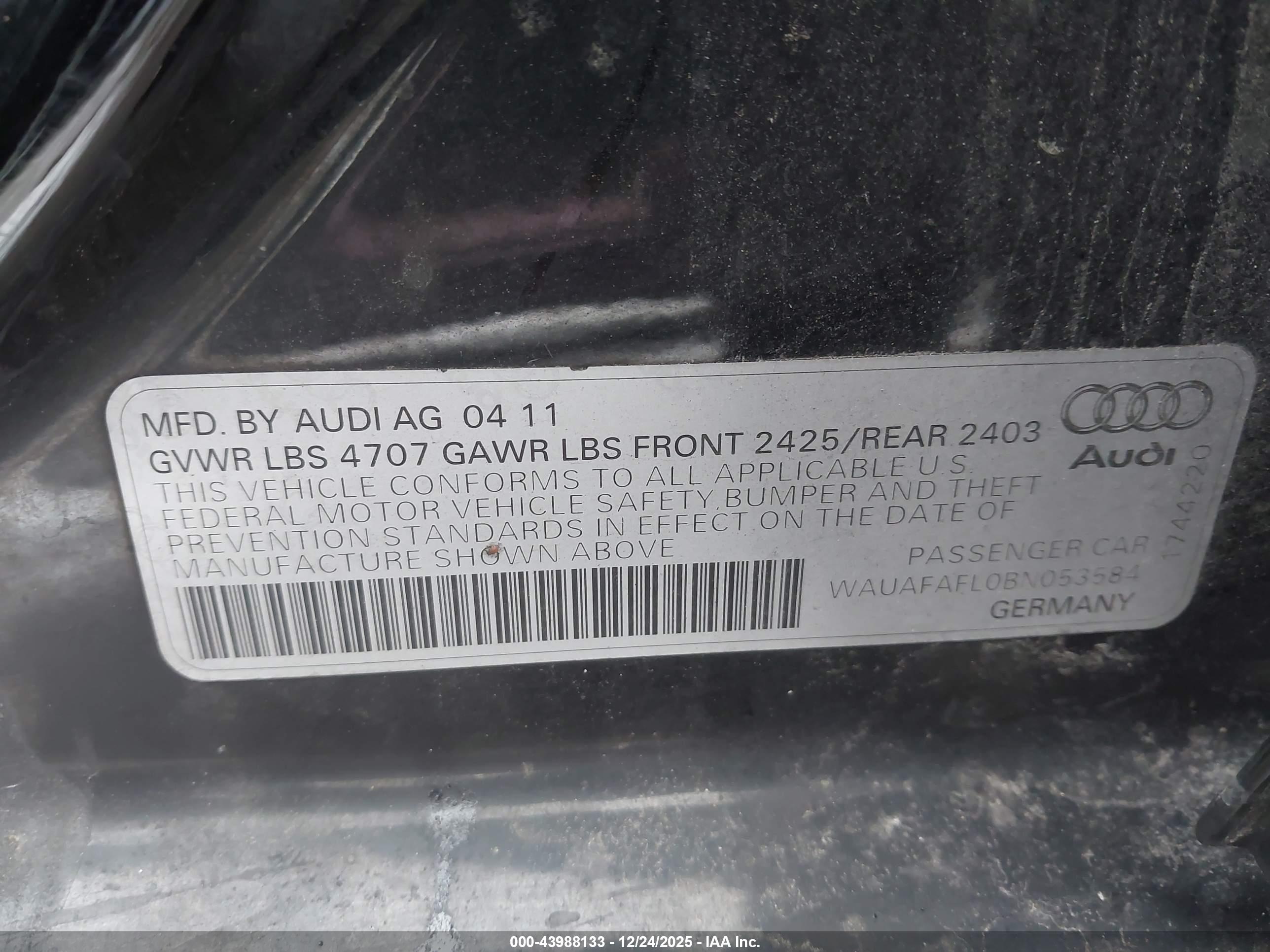 AUDI A4 image 9