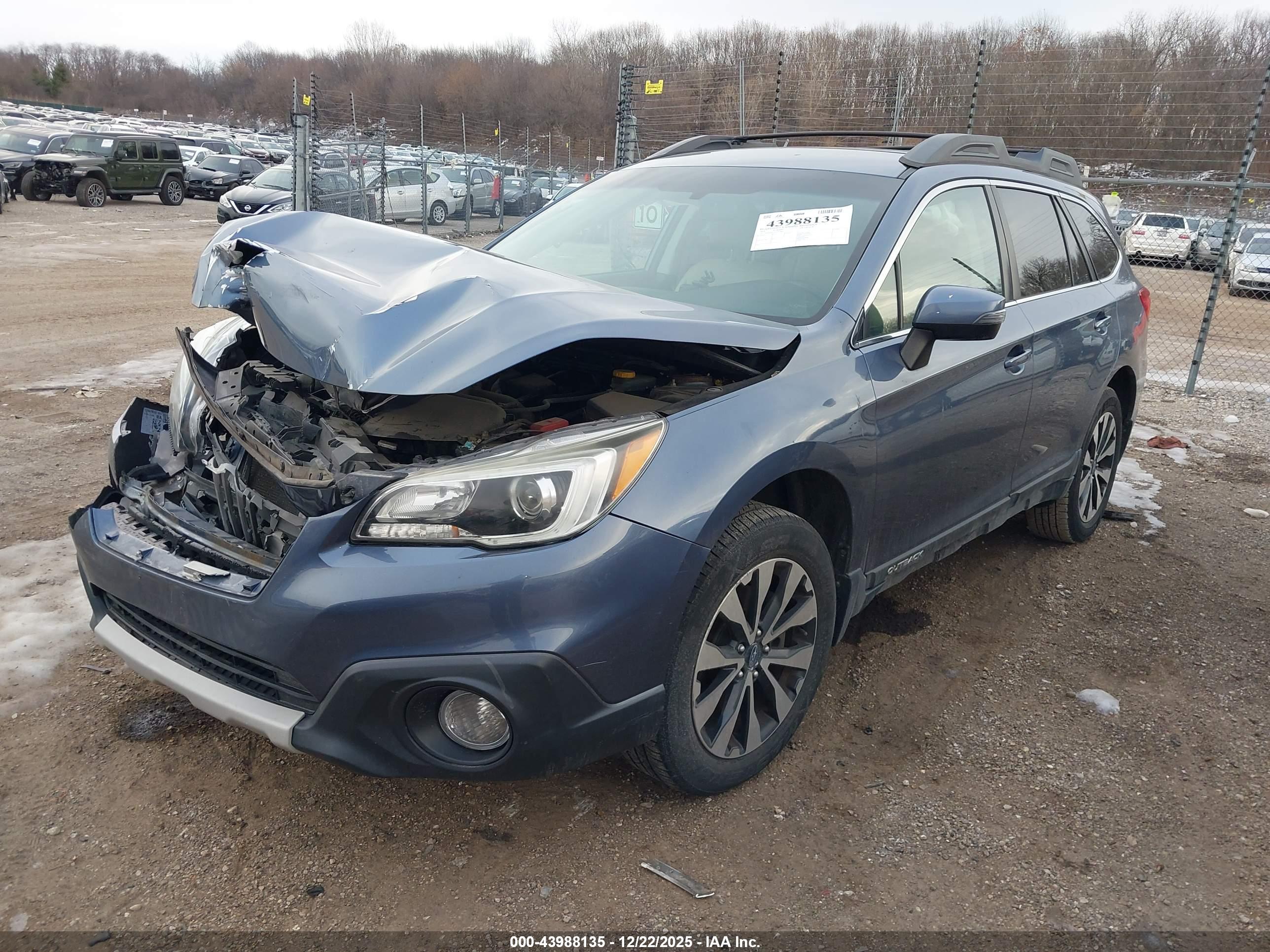 SUBARU OUTBACK image 2