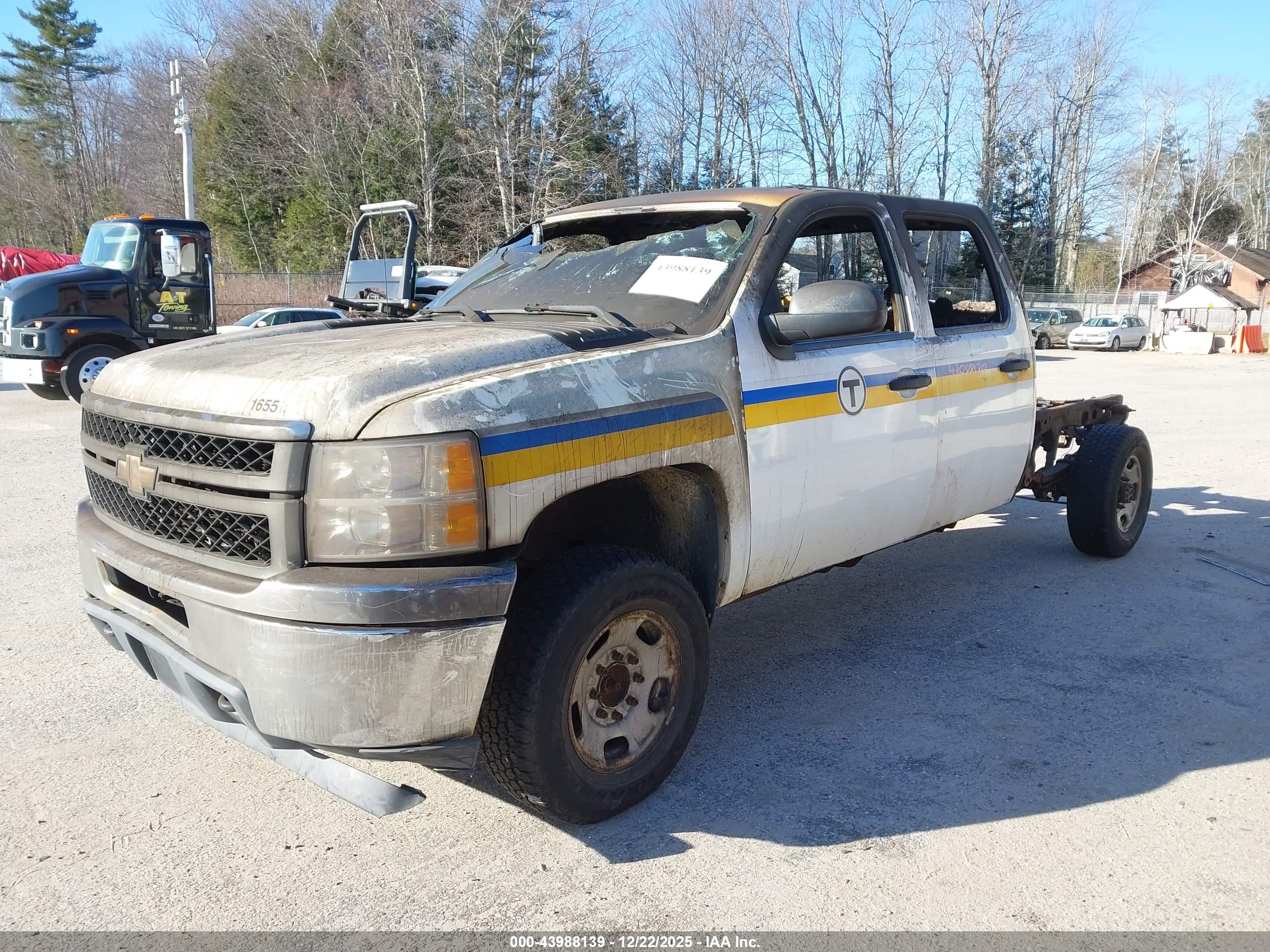 CHEVROLET SILVERADO image 2