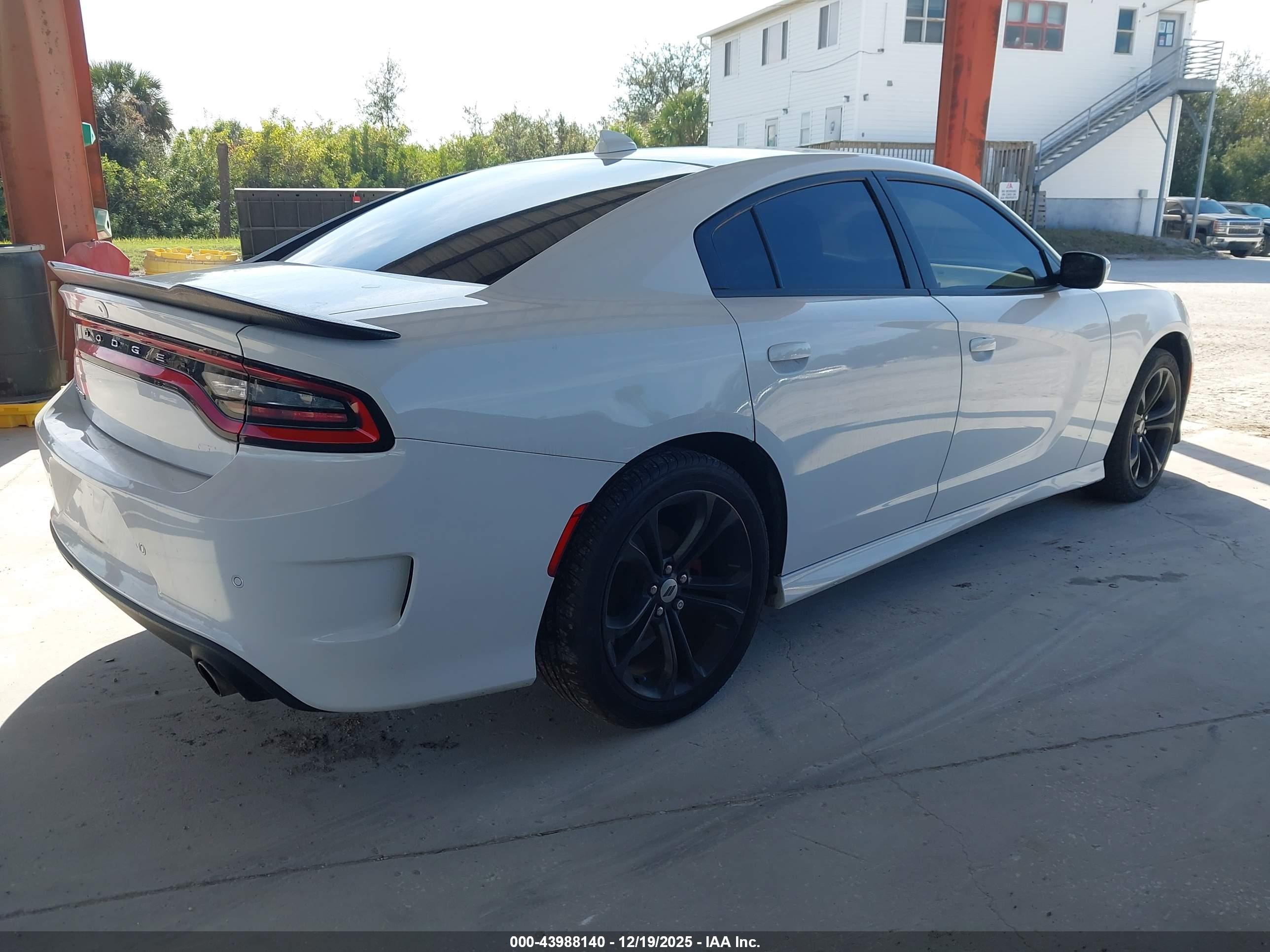 DODGE CHARGER image 4