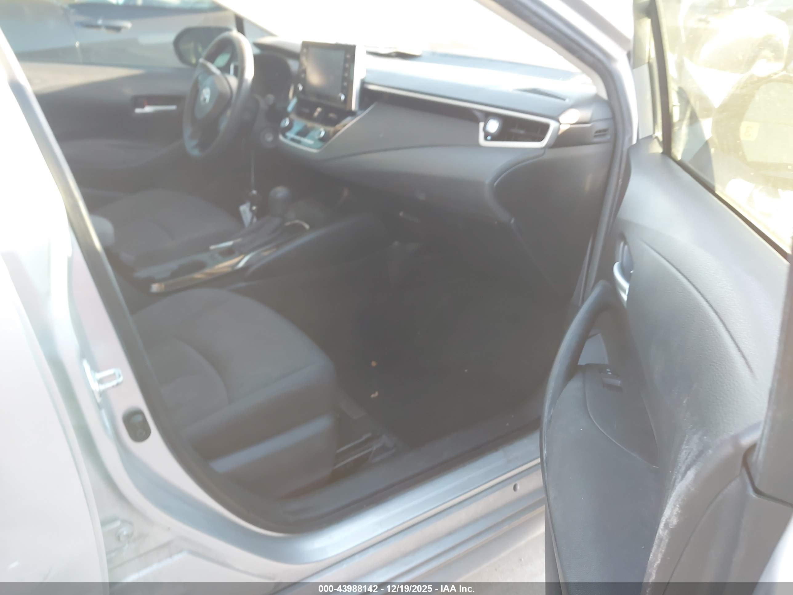 TOYOTA COROLLA image 5