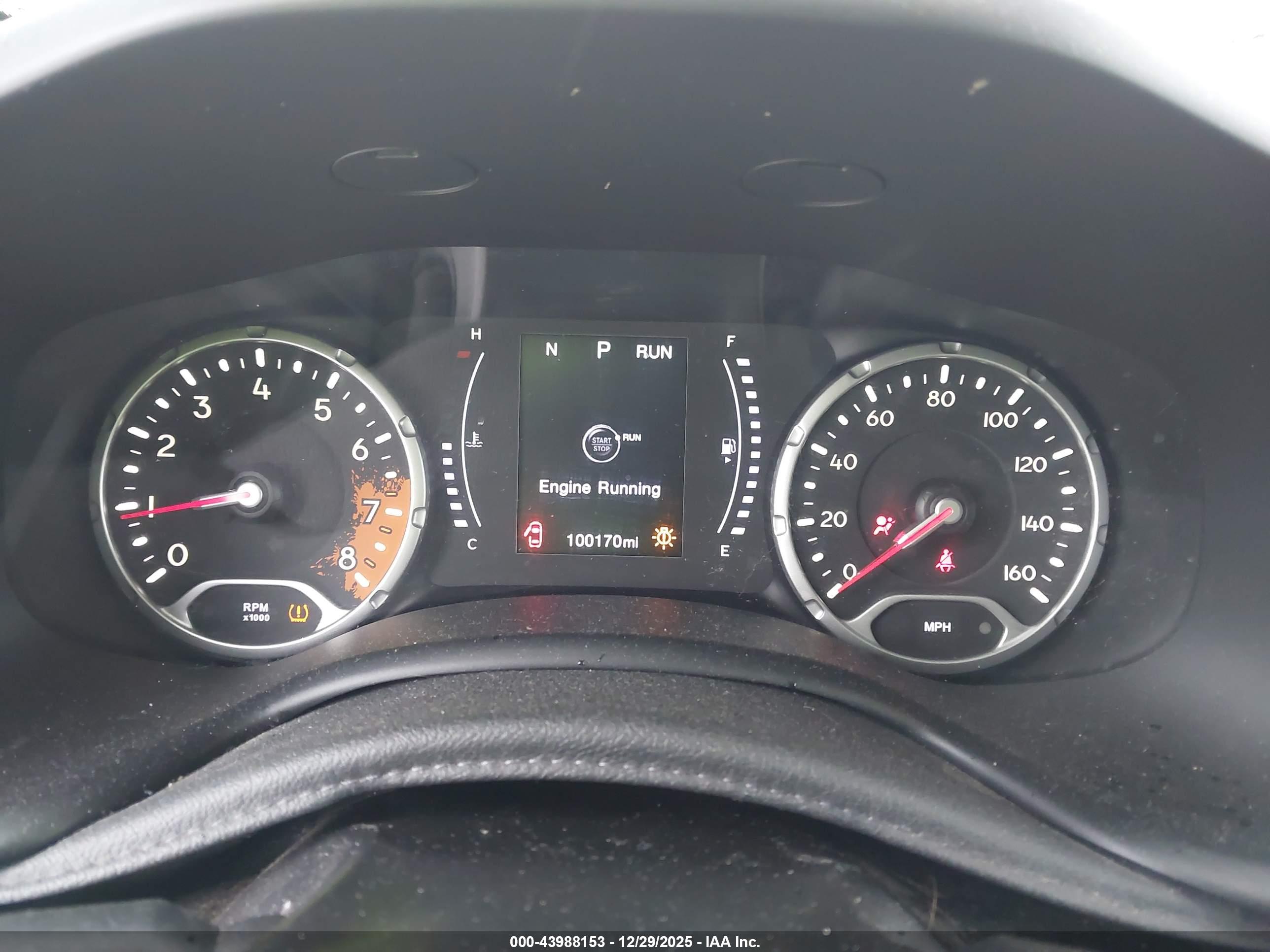 JEEP RENEGADE image 7
