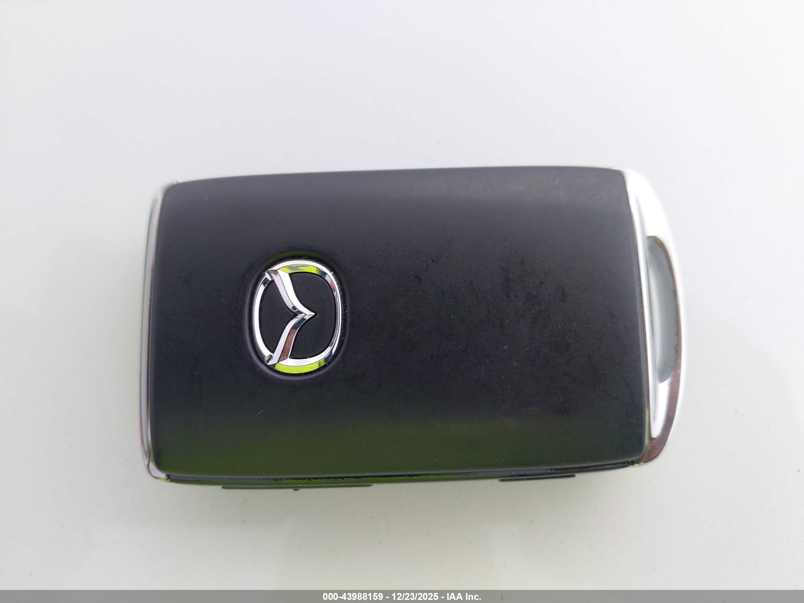 MAZDA CX-30 image 11